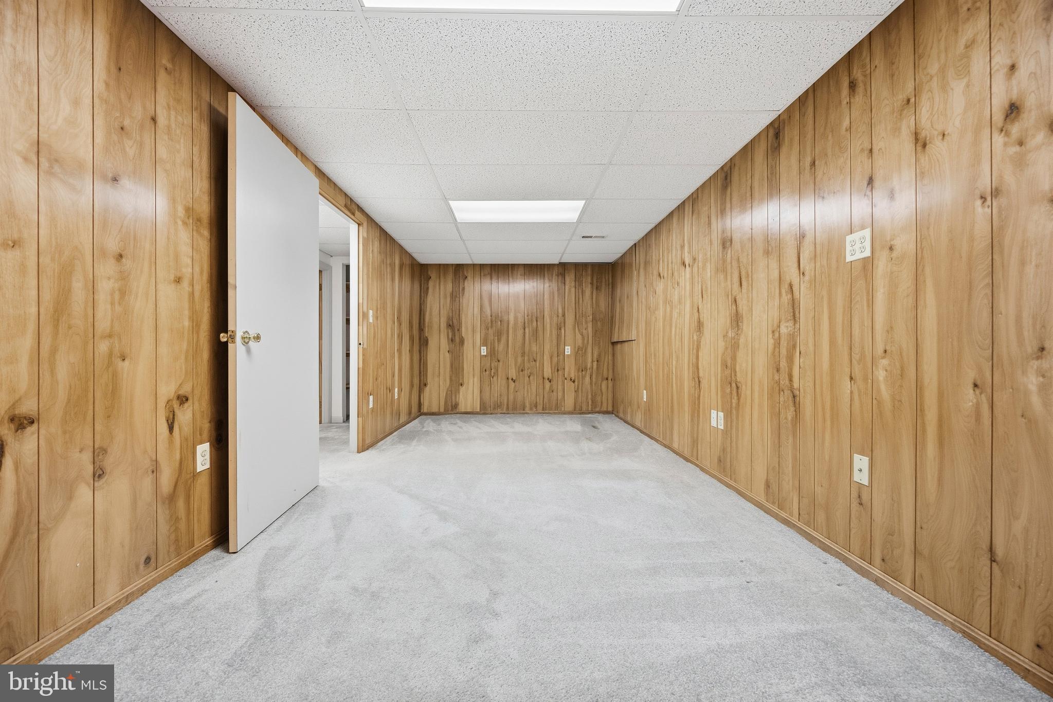 BRADDOCK MANOR - Residential