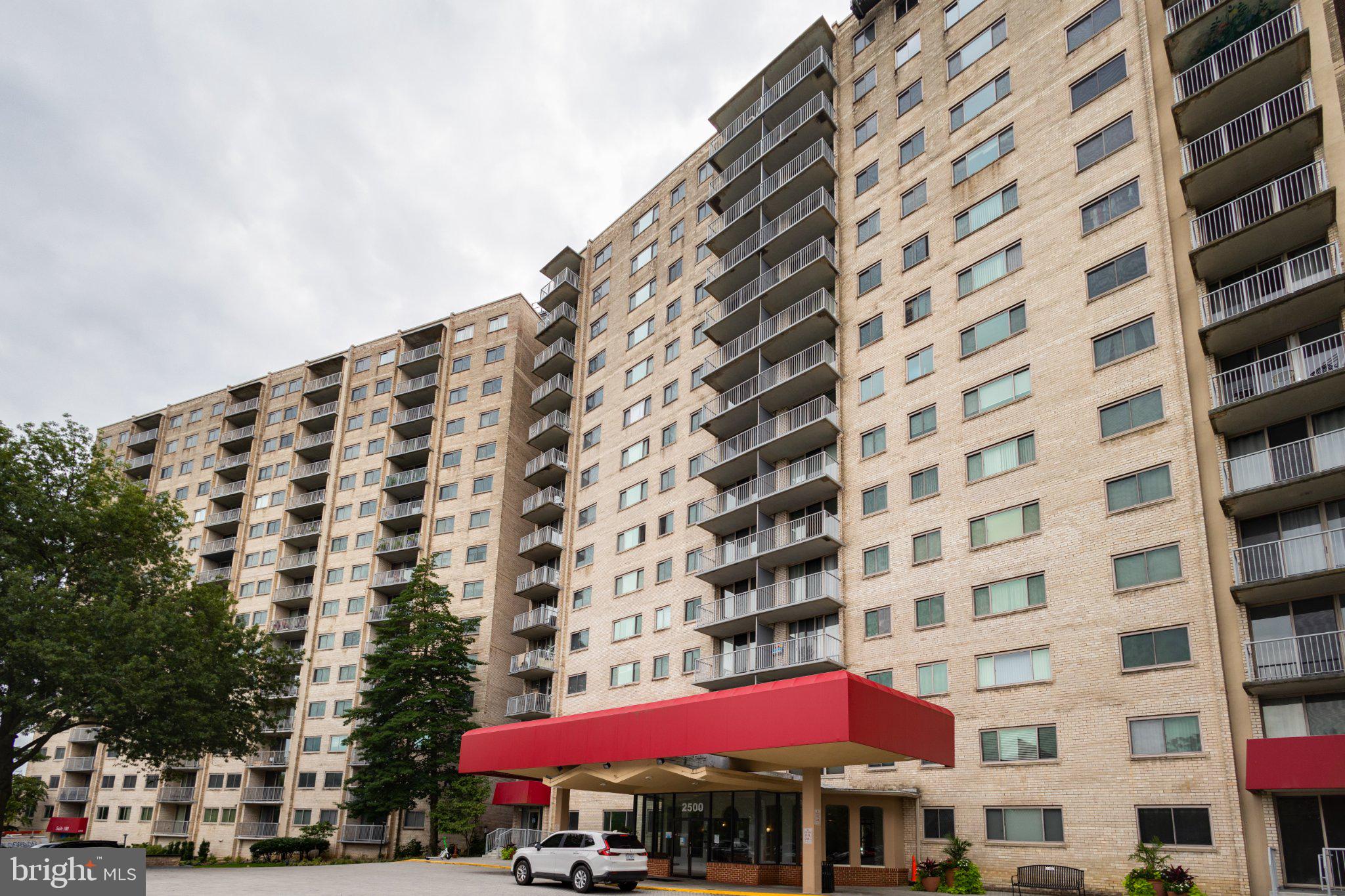 2500 N VAN DORN STREET 619