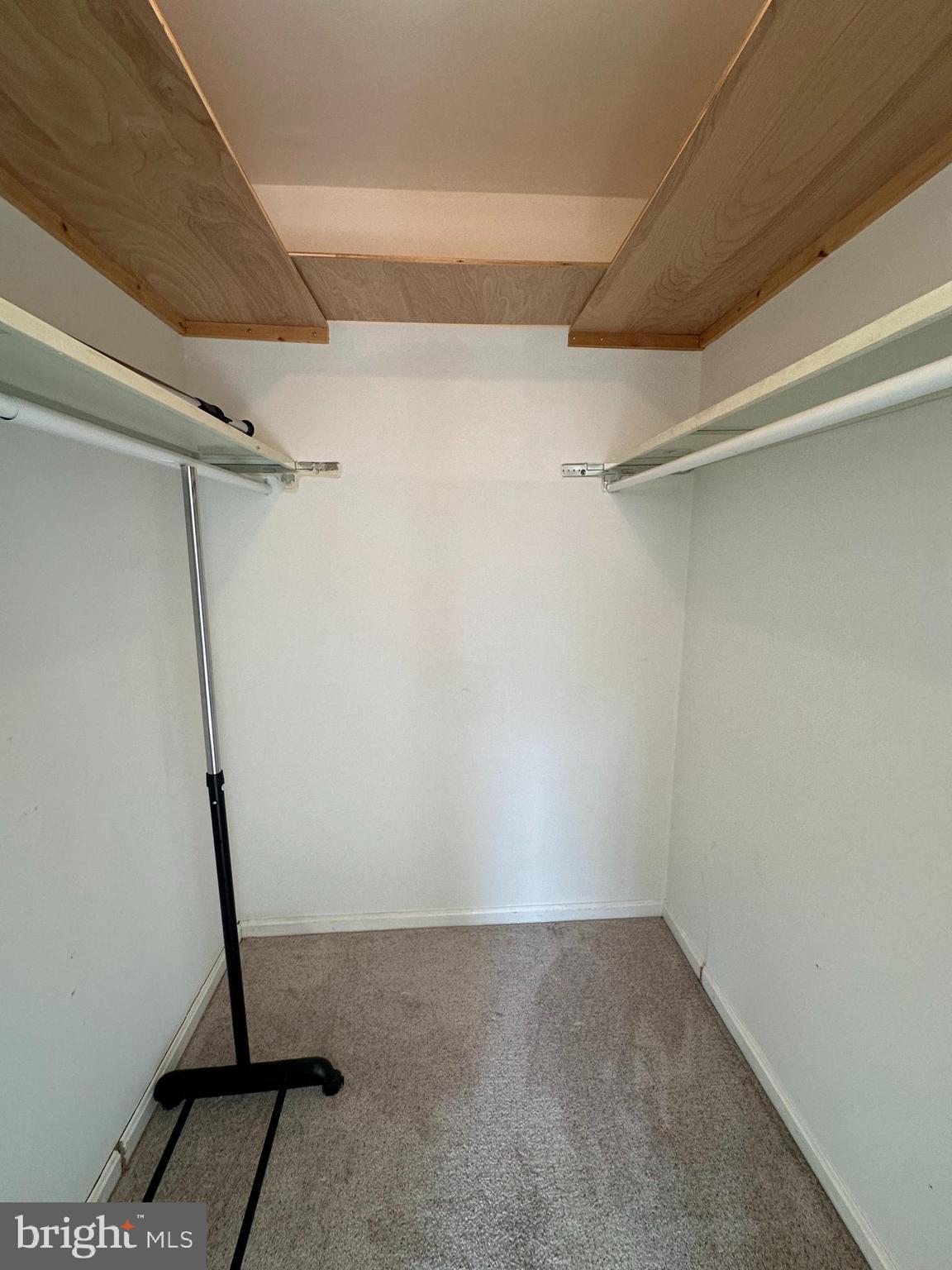 TERRACE TOWNE HOMES OF WOODLAWN - Residential Lease