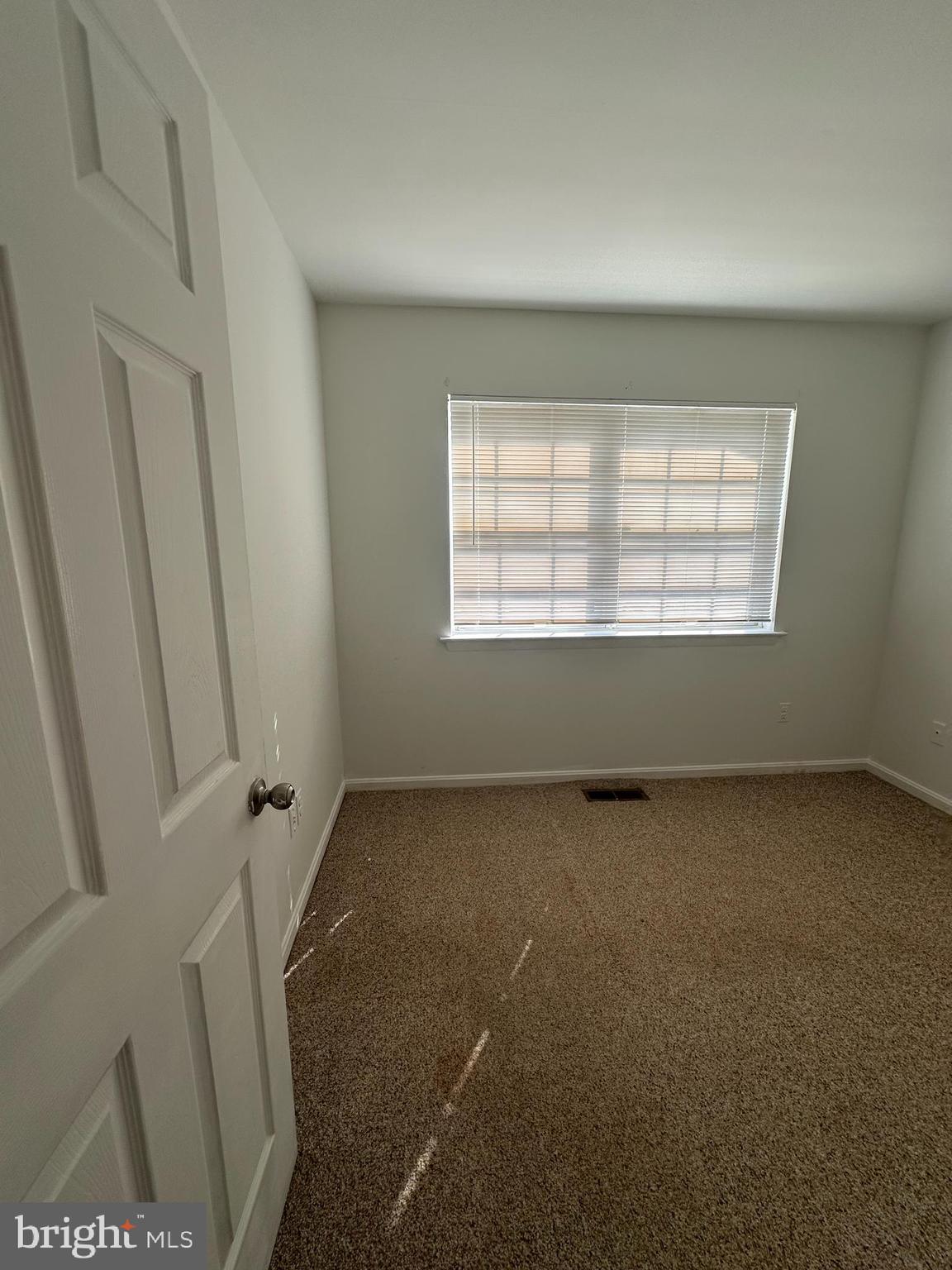 TERRACE TOWNE HOMES OF WOODLAWN - Residential Lease