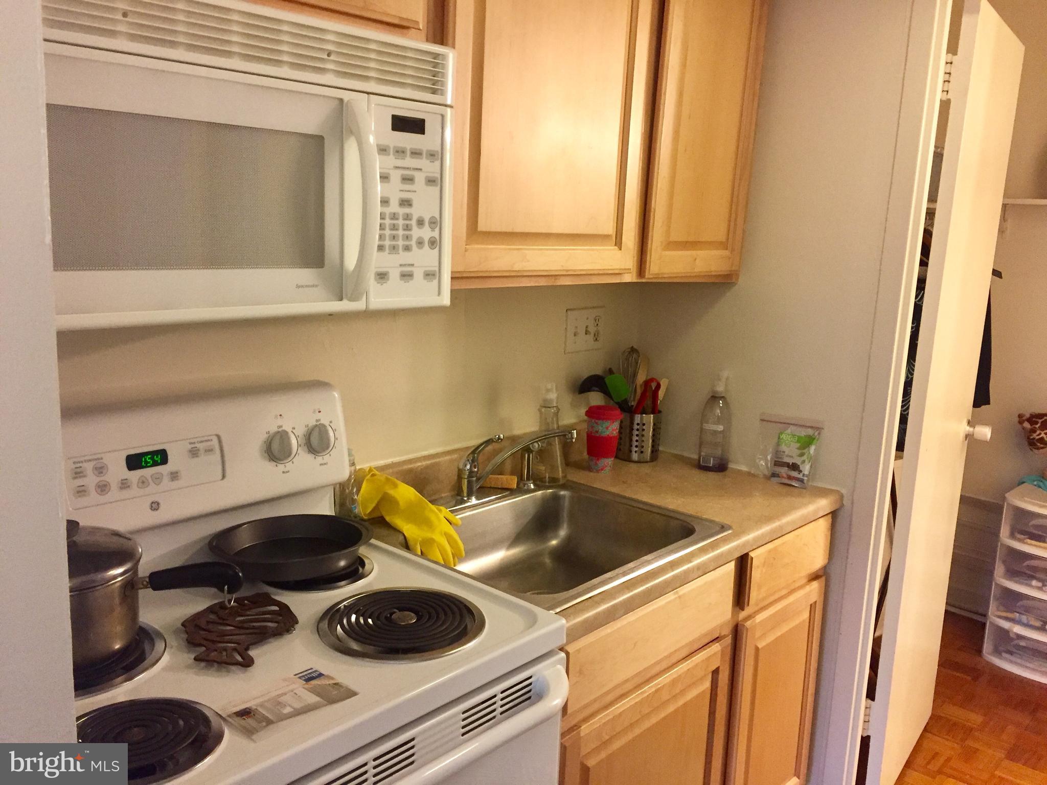 RITTENHOUSE SQUARE - Residential Lease