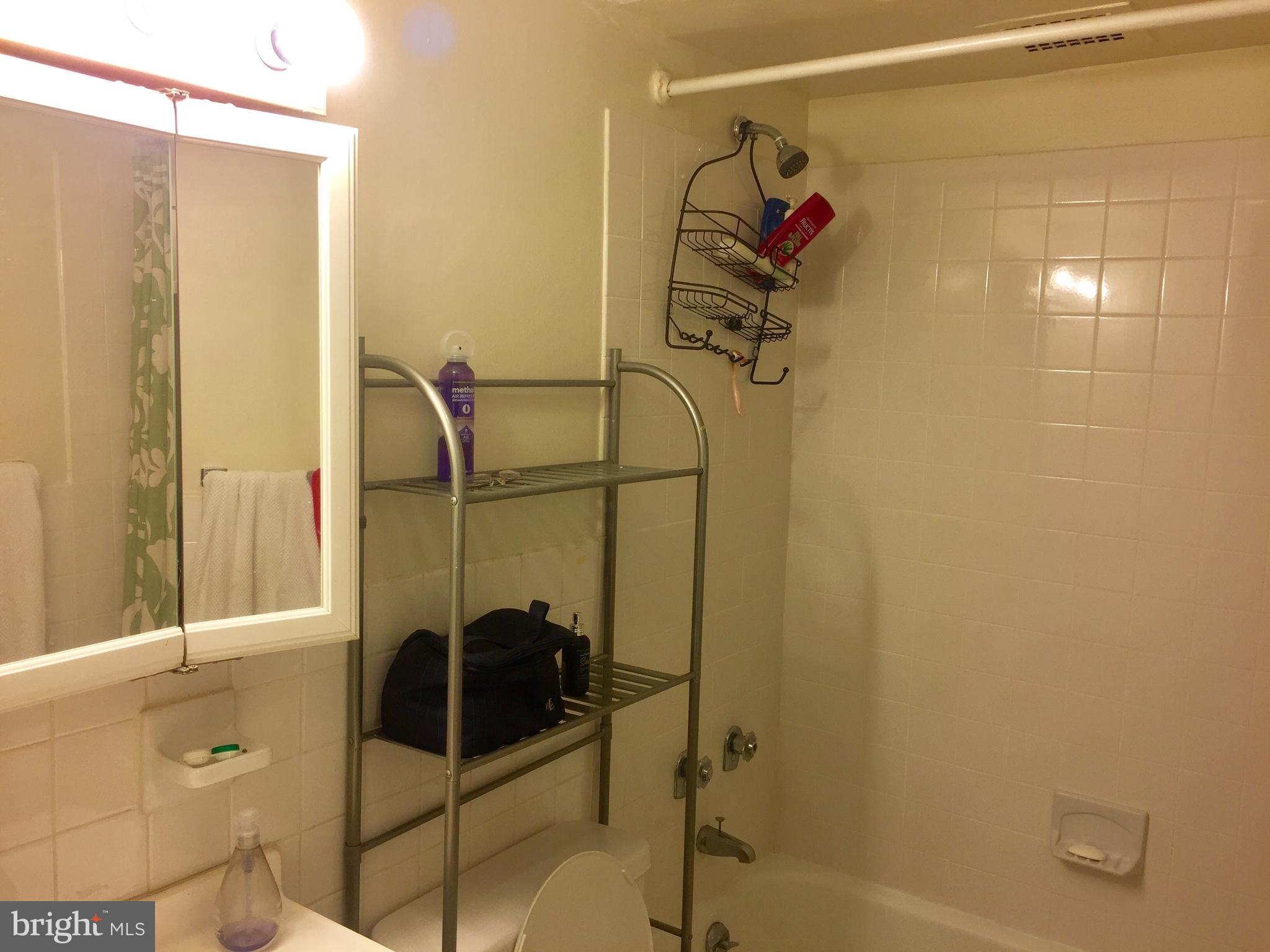 RITTENHOUSE SQUARE - Residential Lease