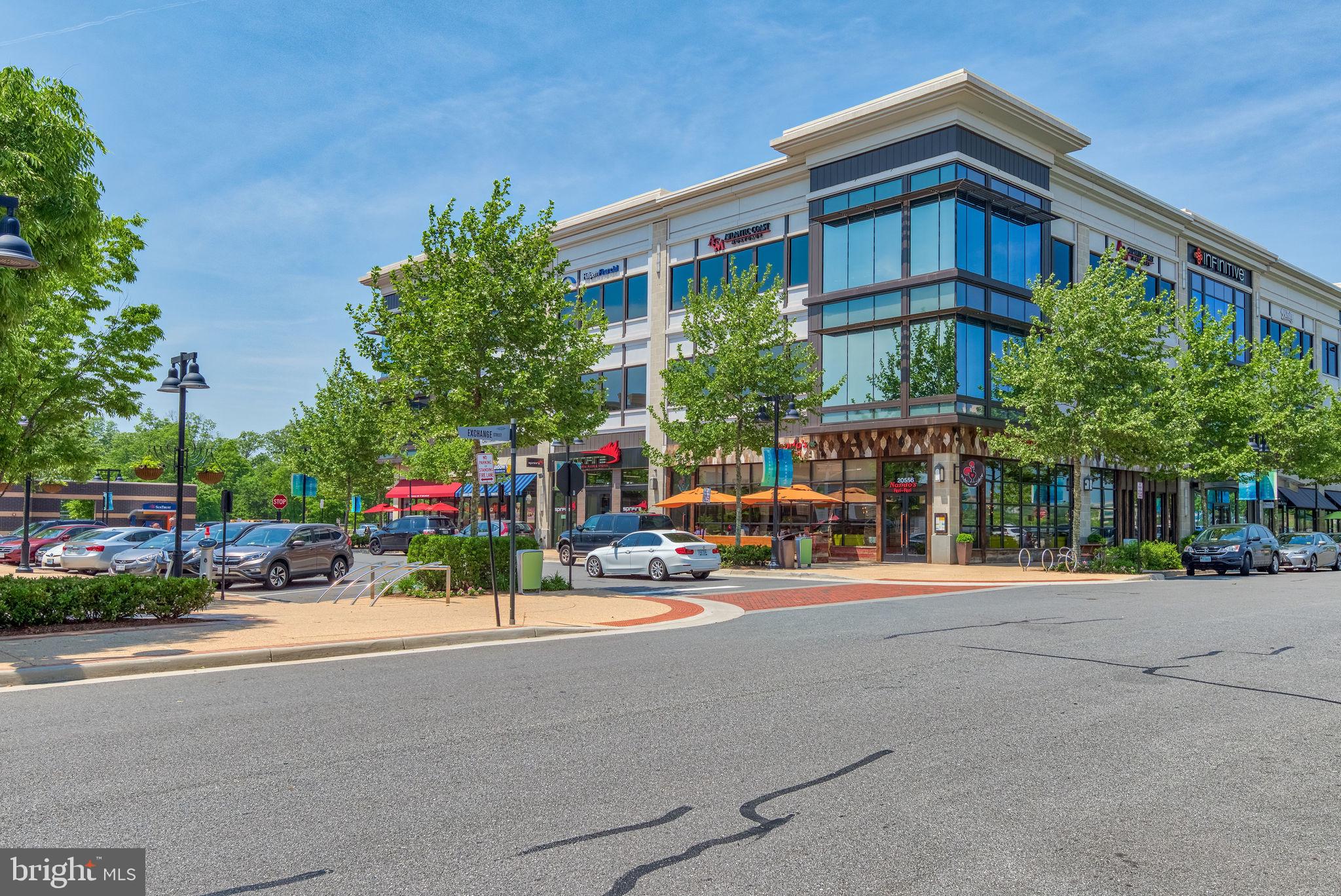 ONE LOUDOUN - Residential