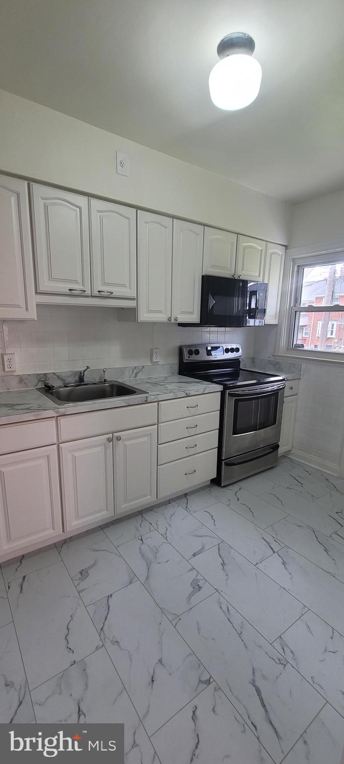 BALTIMORE EAST - SOUTH CLIFTON PARK HIST. DISTRICT - Residential