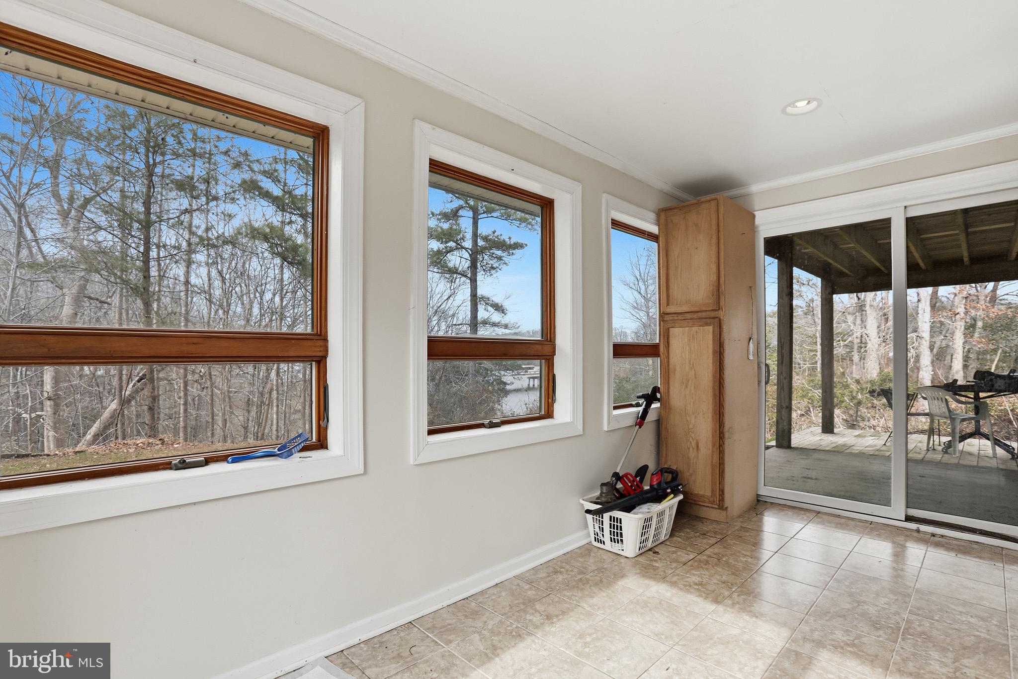 GREENPOINT LANDING - Residential