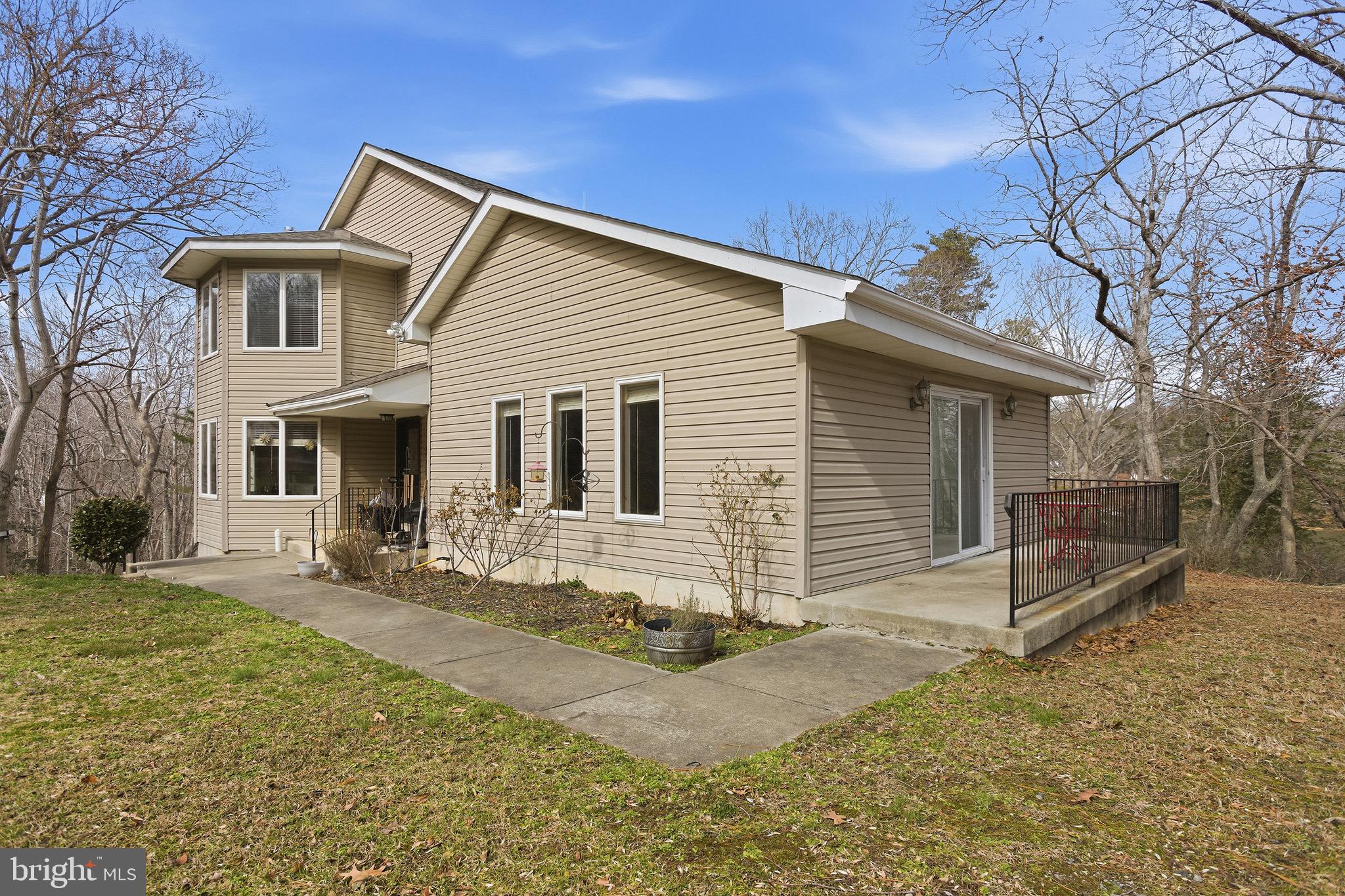 GREENPOINT LANDING - Residential