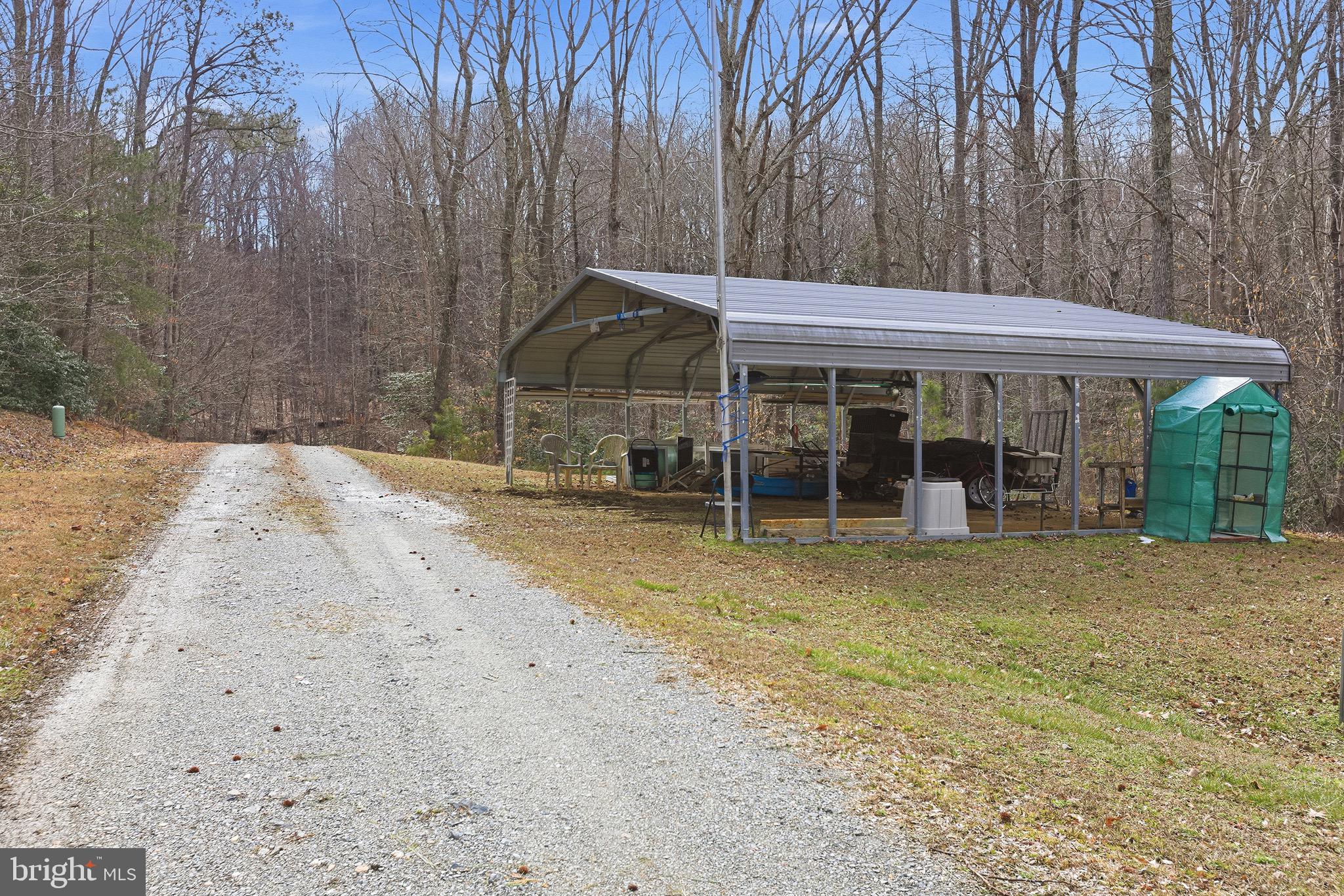 GREENPOINT LANDING - Residential