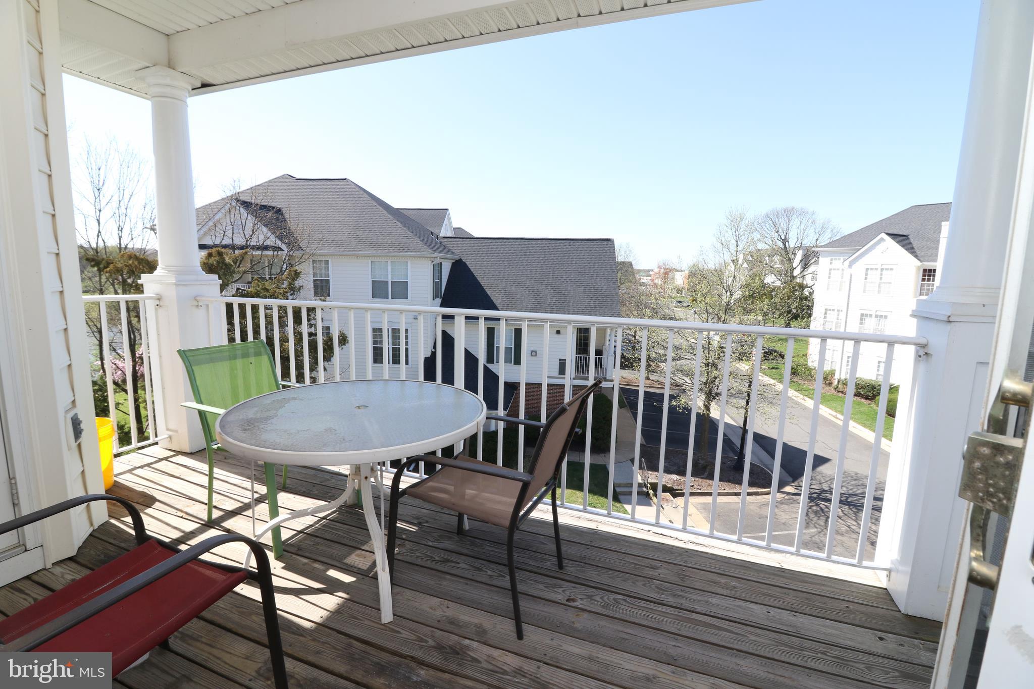 SOUTH RIDING - Residential