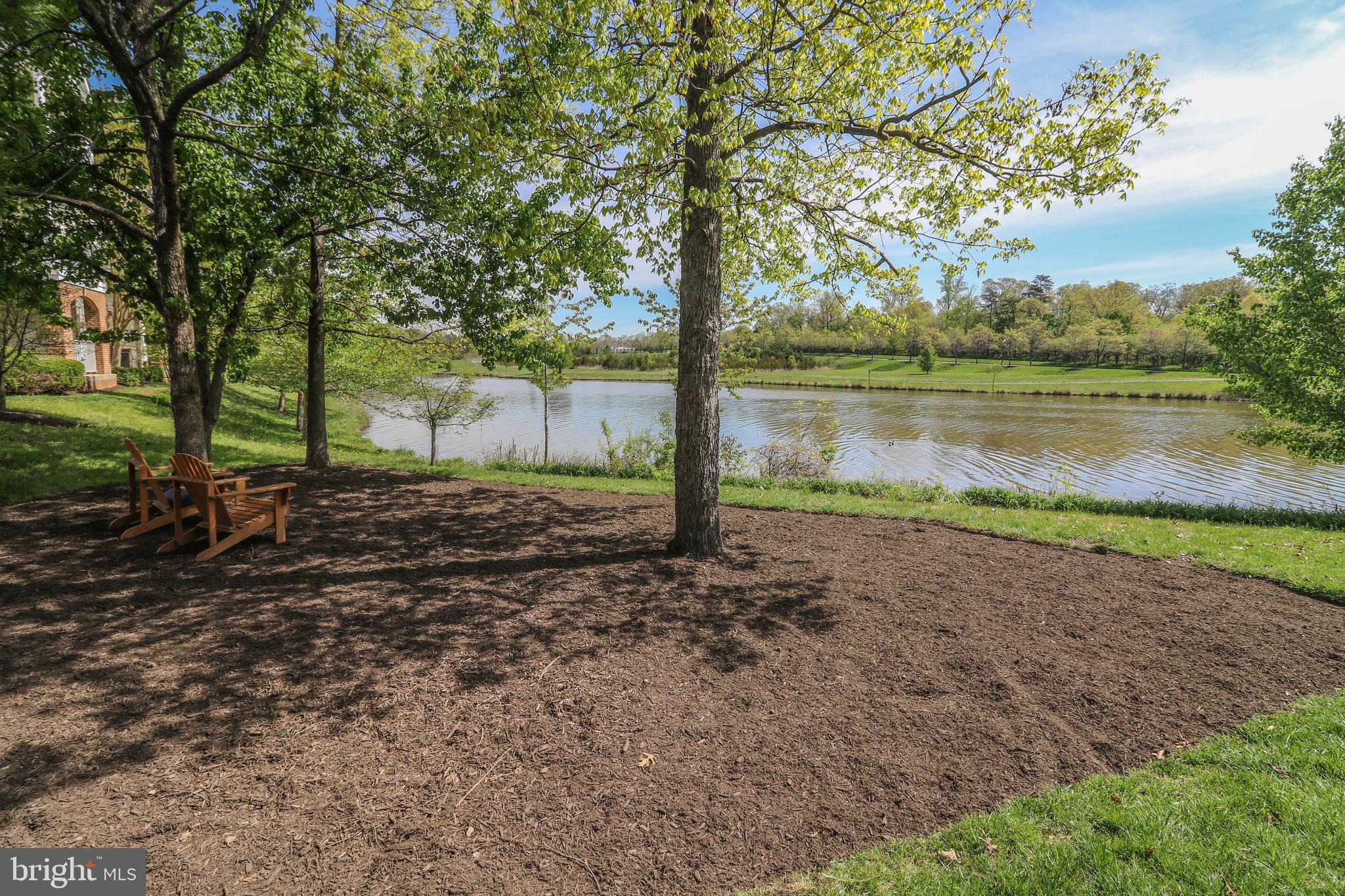 SOUTH RIDING - Residential