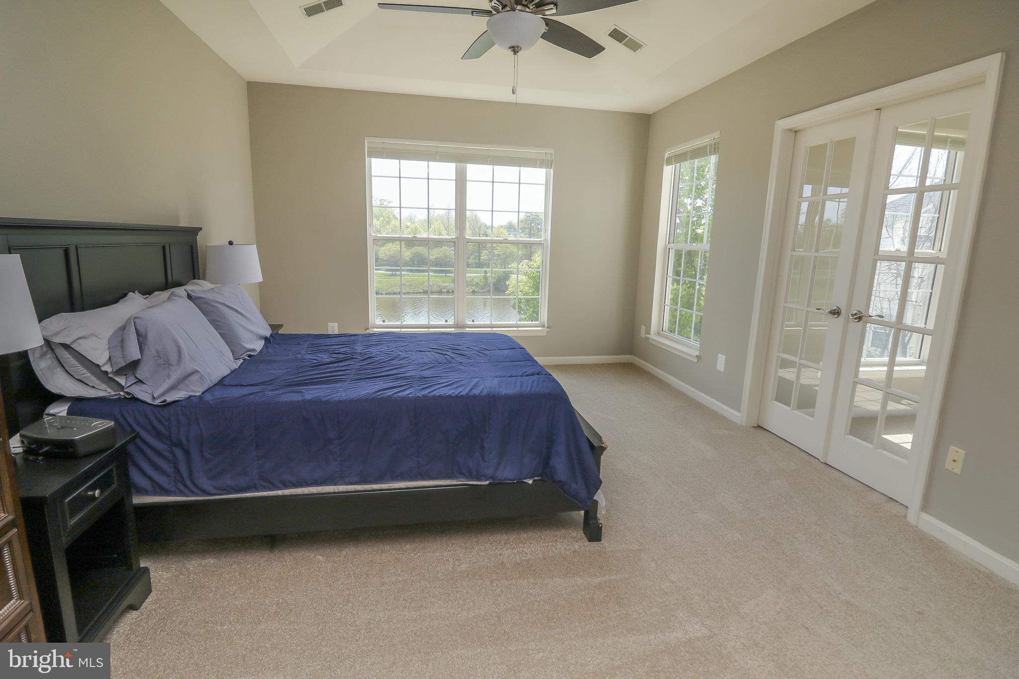 SOUTH RIDING - Residential