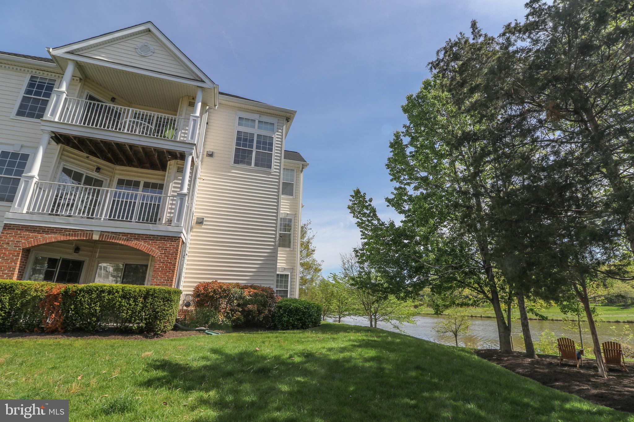 SOUTH RIDING - Residential