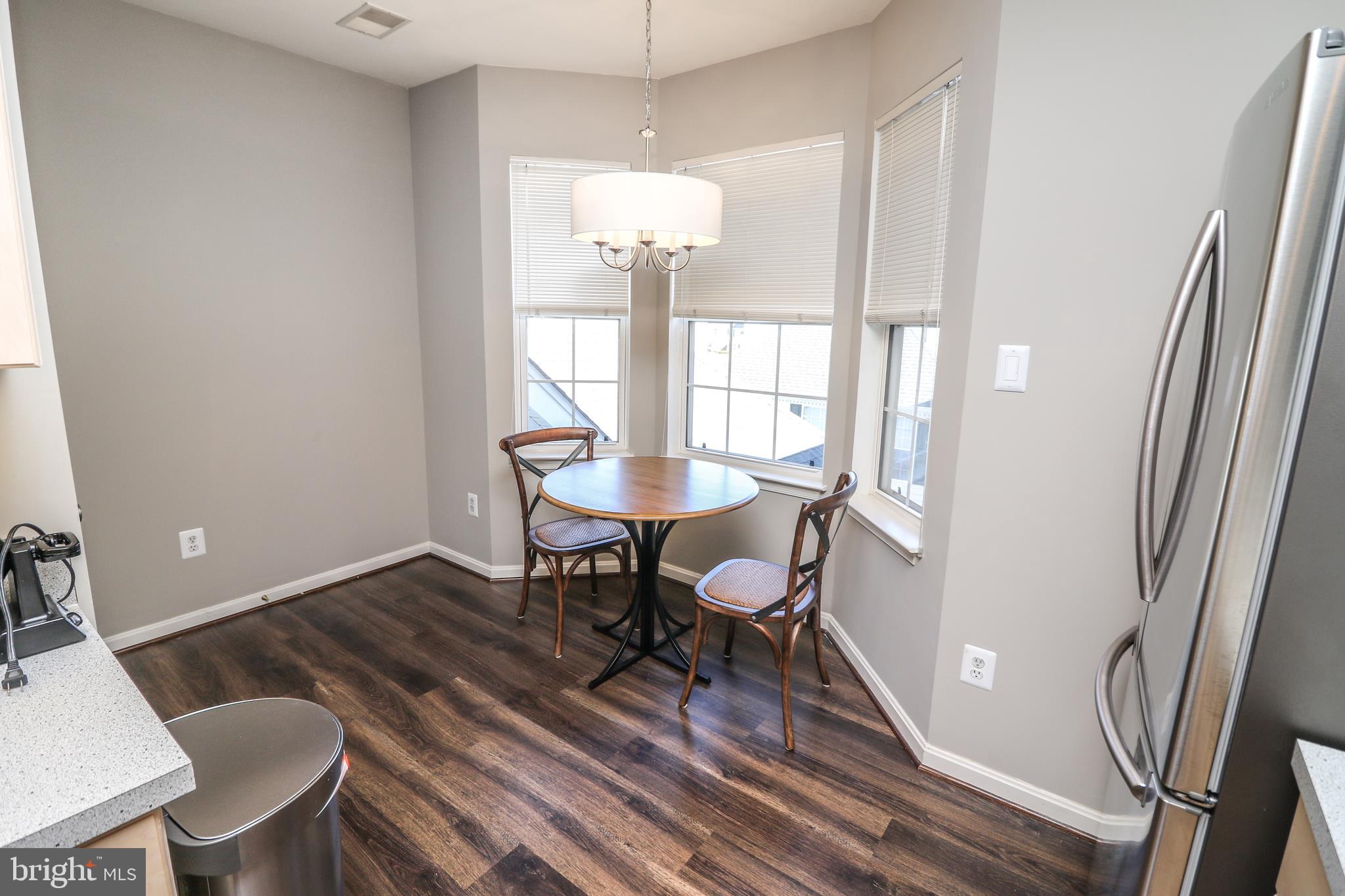 SOUTH RIDING - Residential