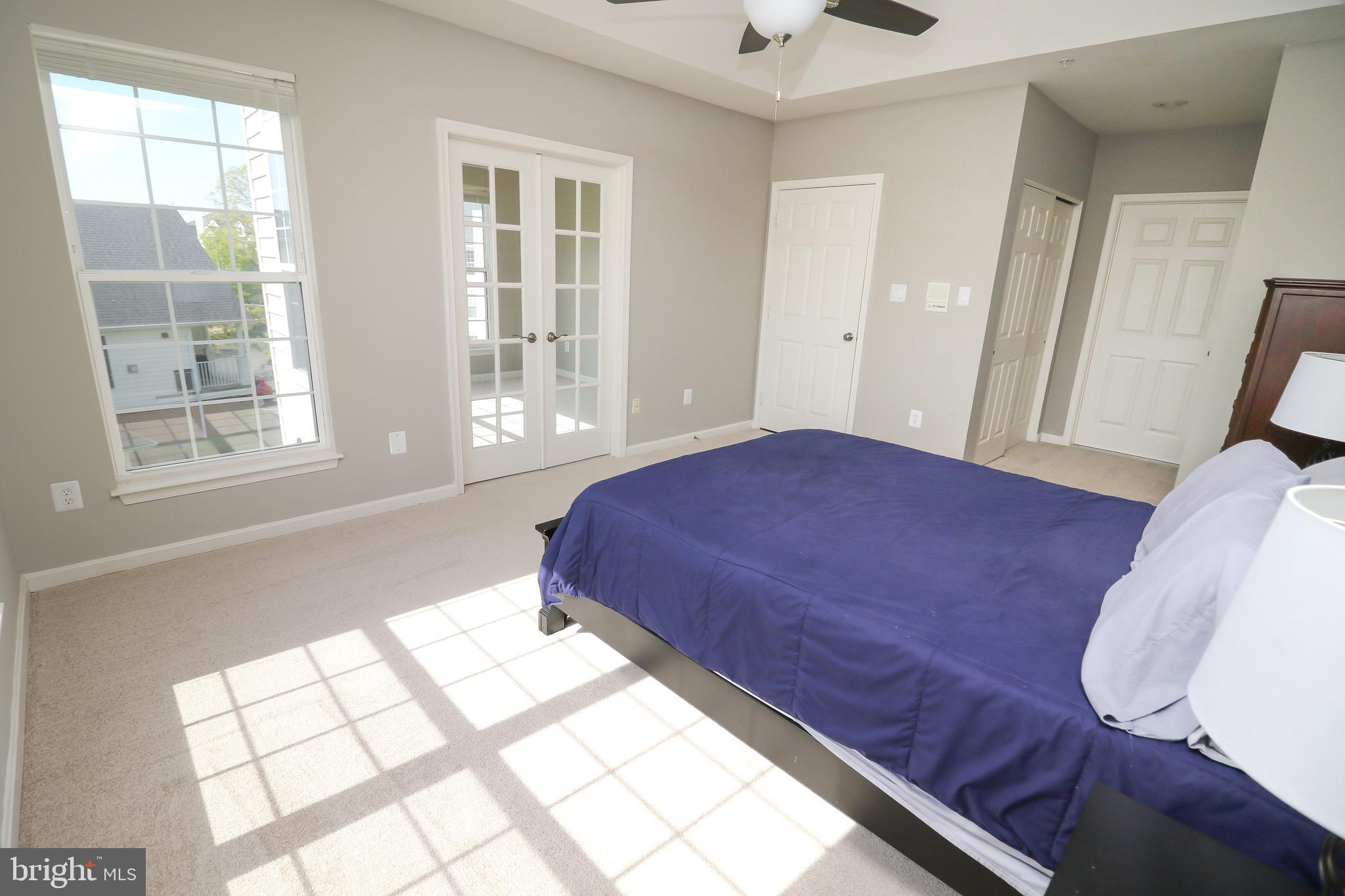 SOUTH RIDING - Residential