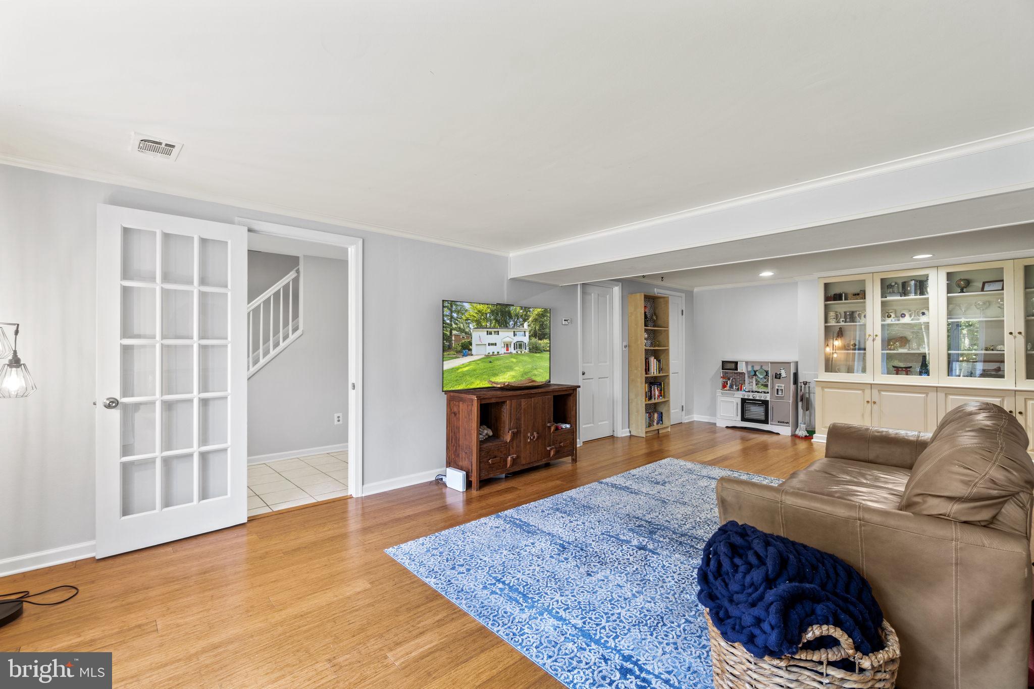 NORTH SPRINGFIELD - Residential Lease