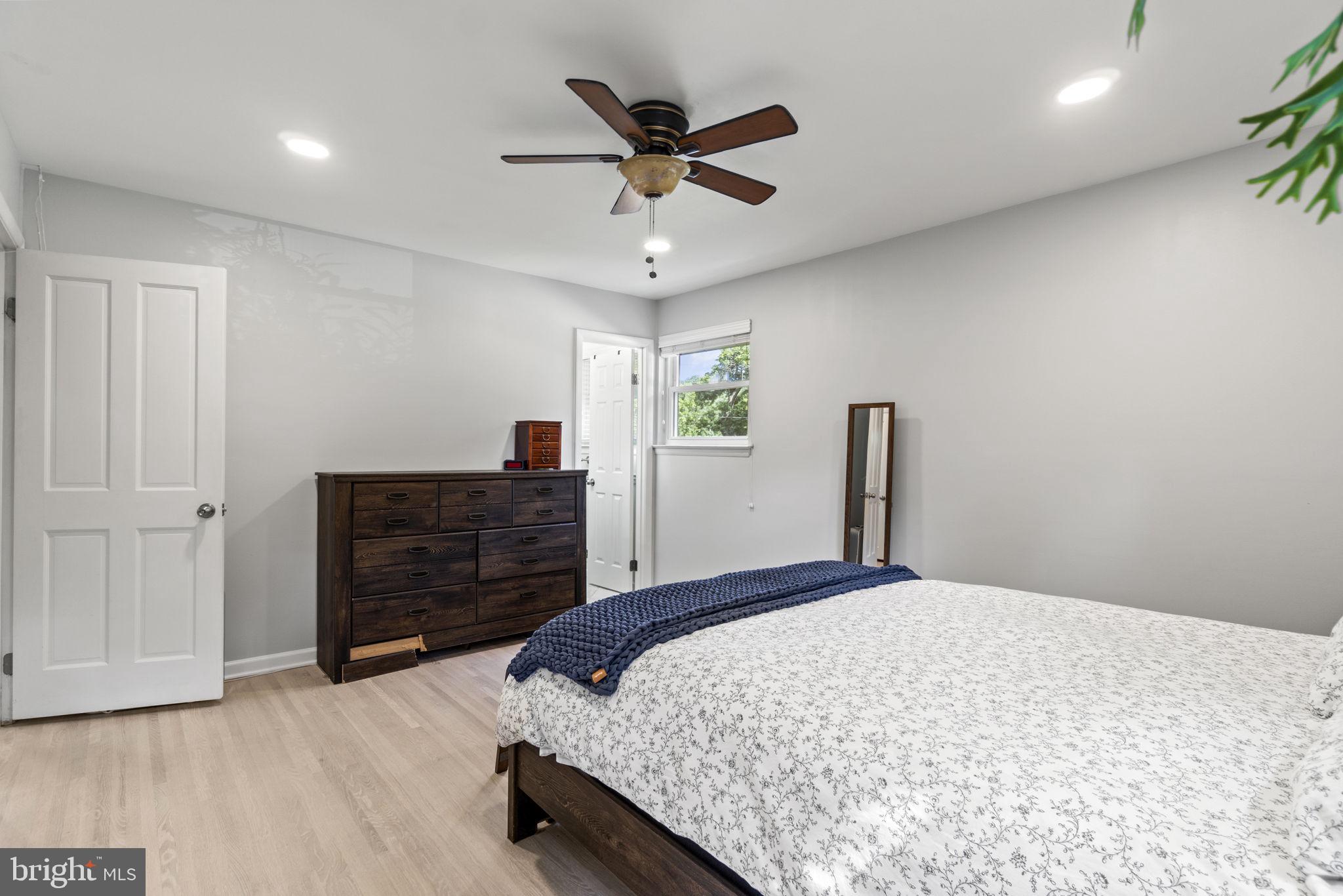 NORTH SPRINGFIELD - Residential Lease