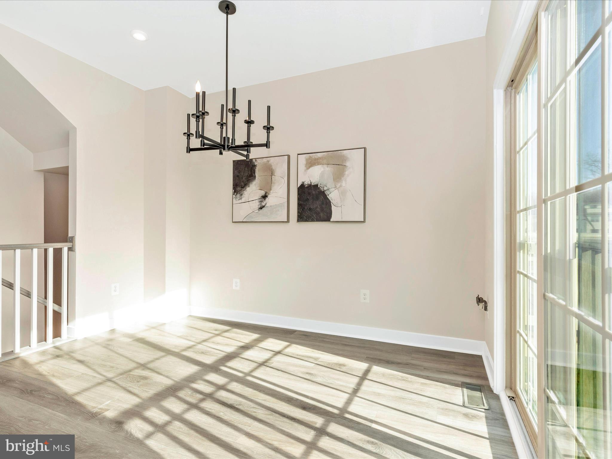 LAKE LINGANORE - Residential