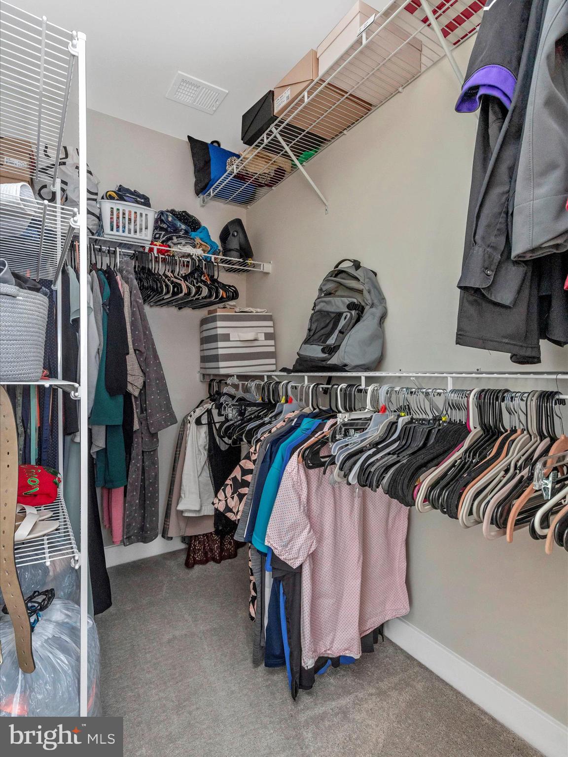 LAKE LINGANORE - Residential