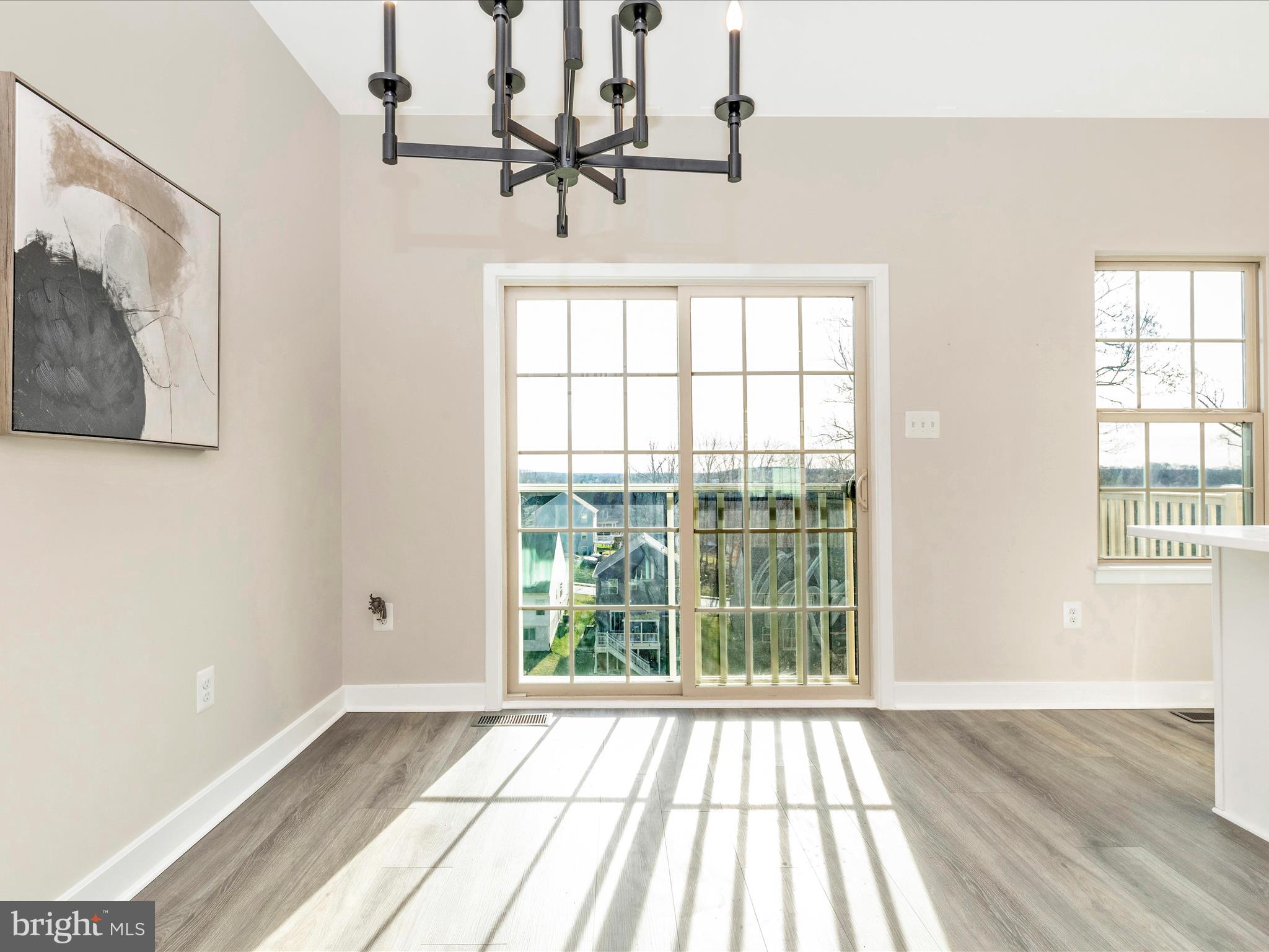 LAKE LINGANORE - Residential