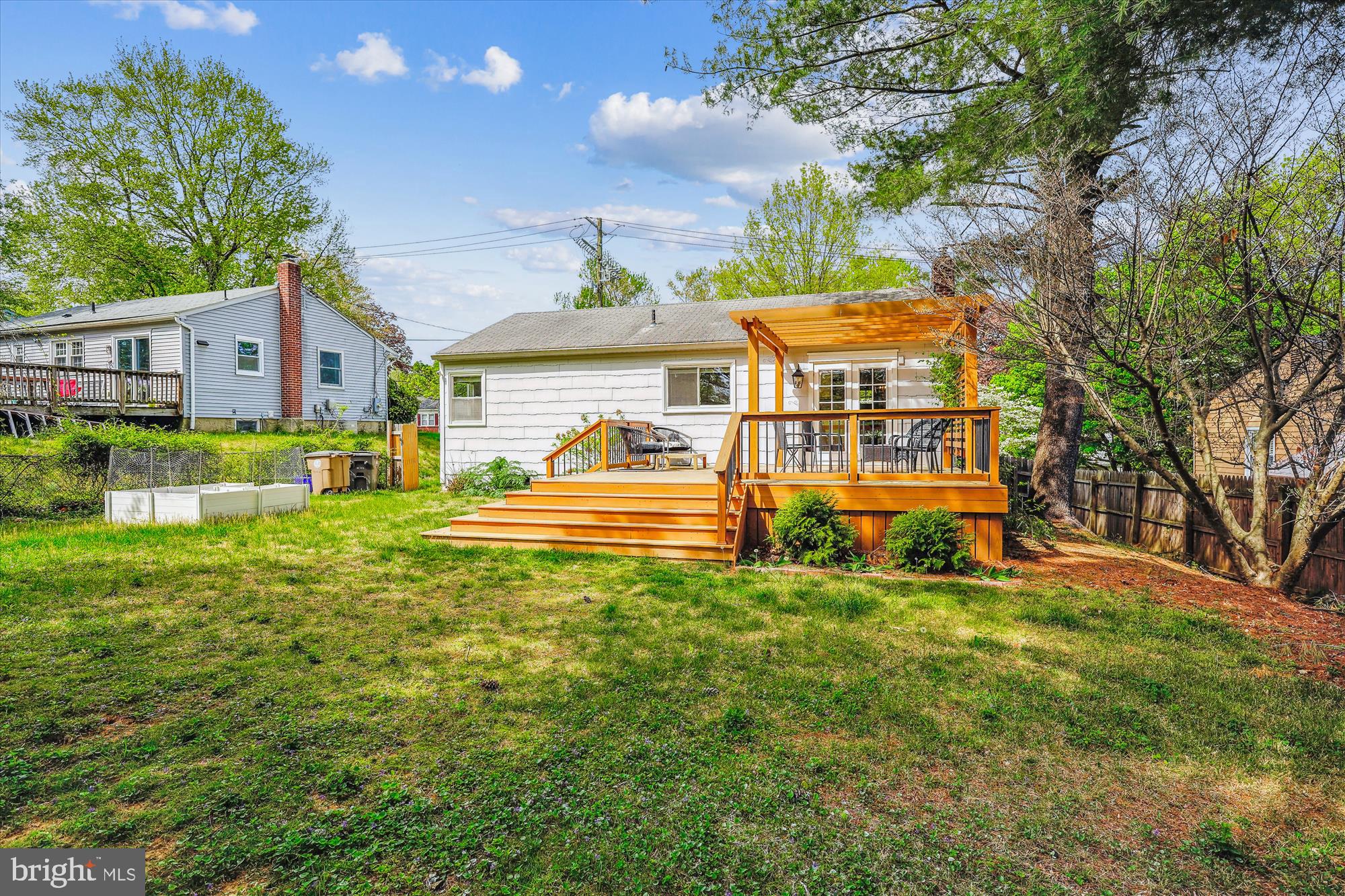 SILVER ROCK - Residential