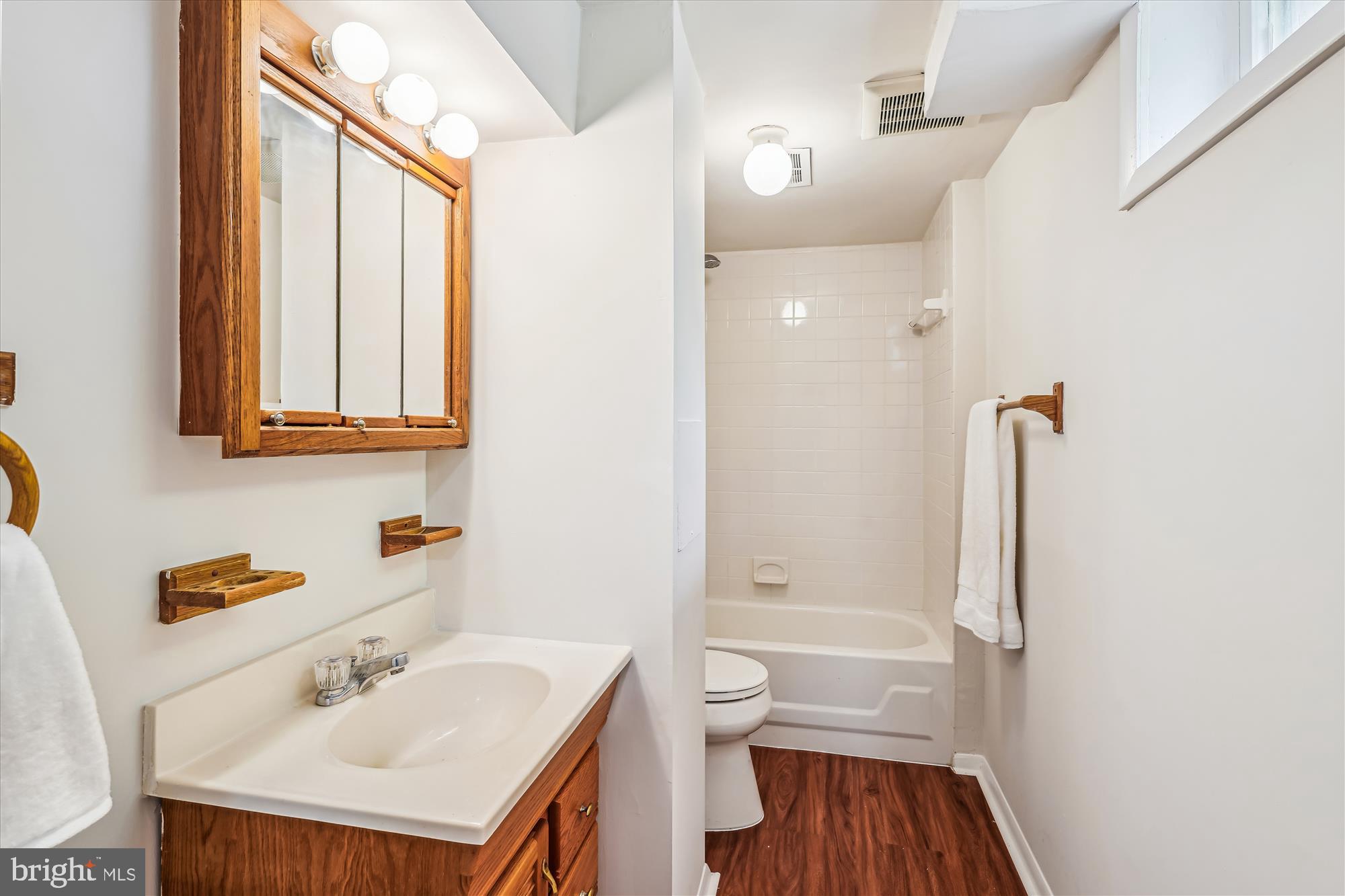 SILVER ROCK - Residential