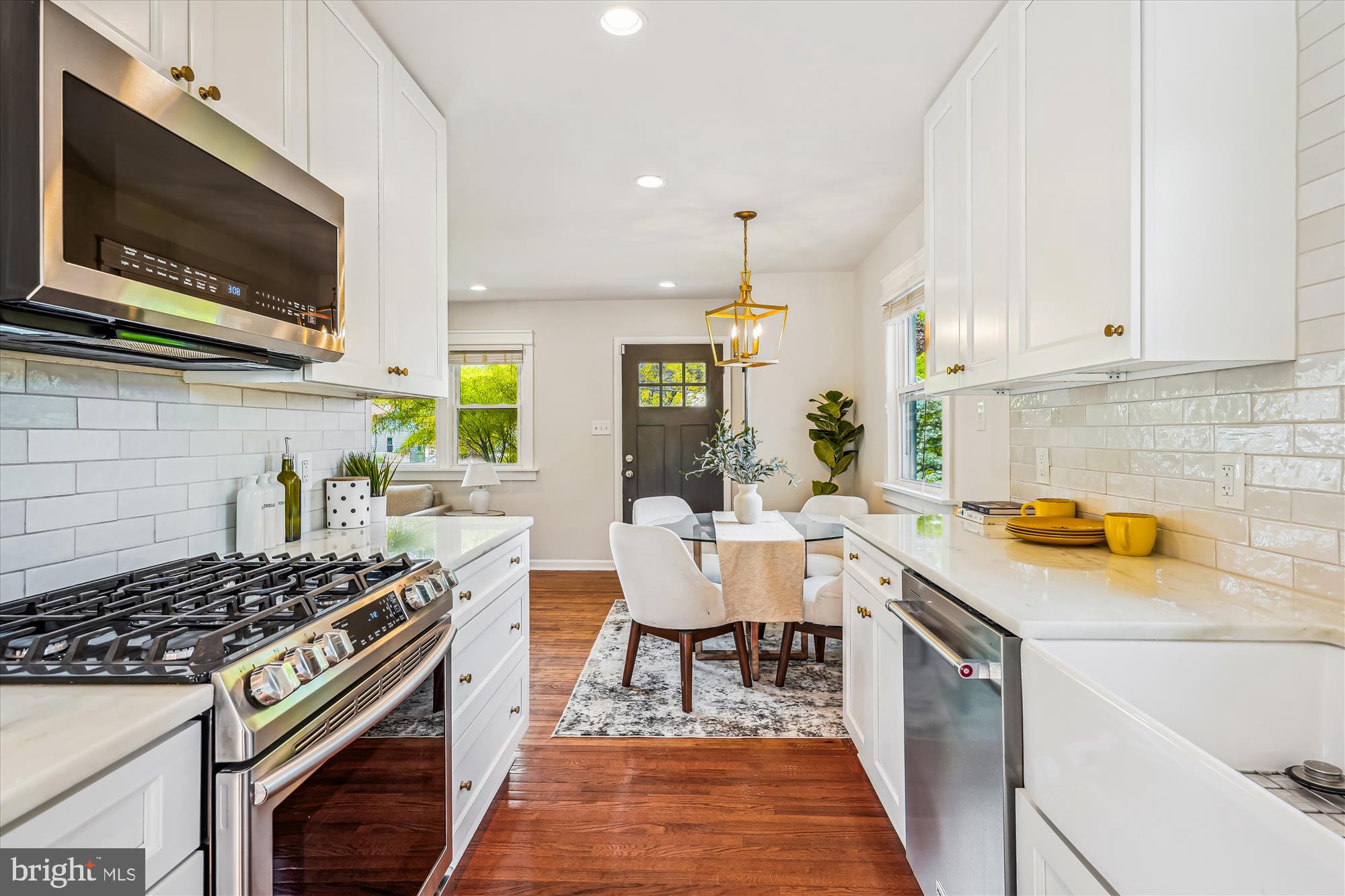 SILVER ROCK - Residential