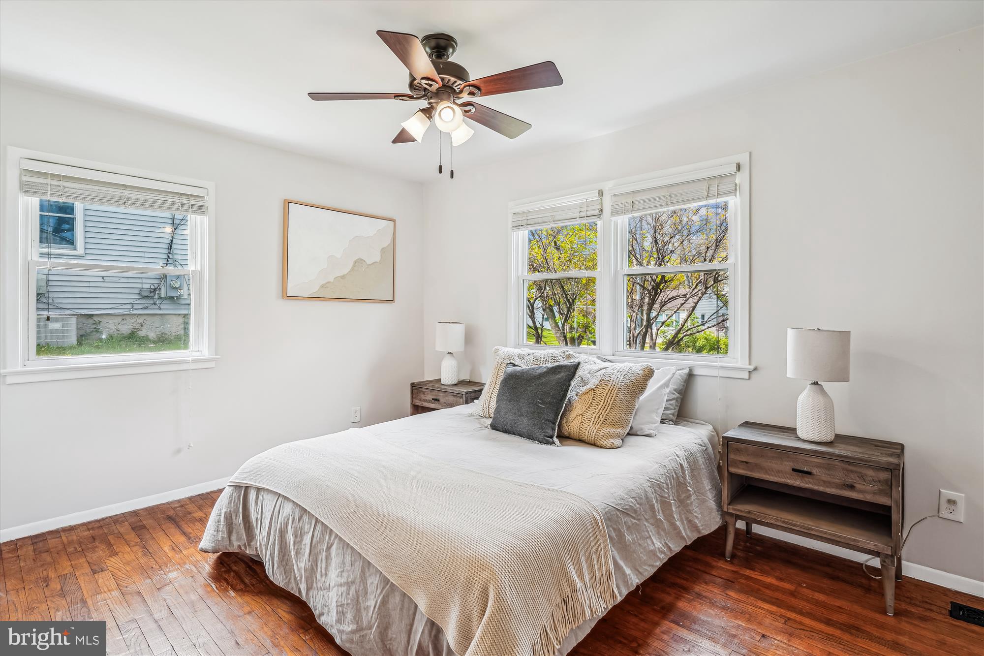 SILVER ROCK - Residential