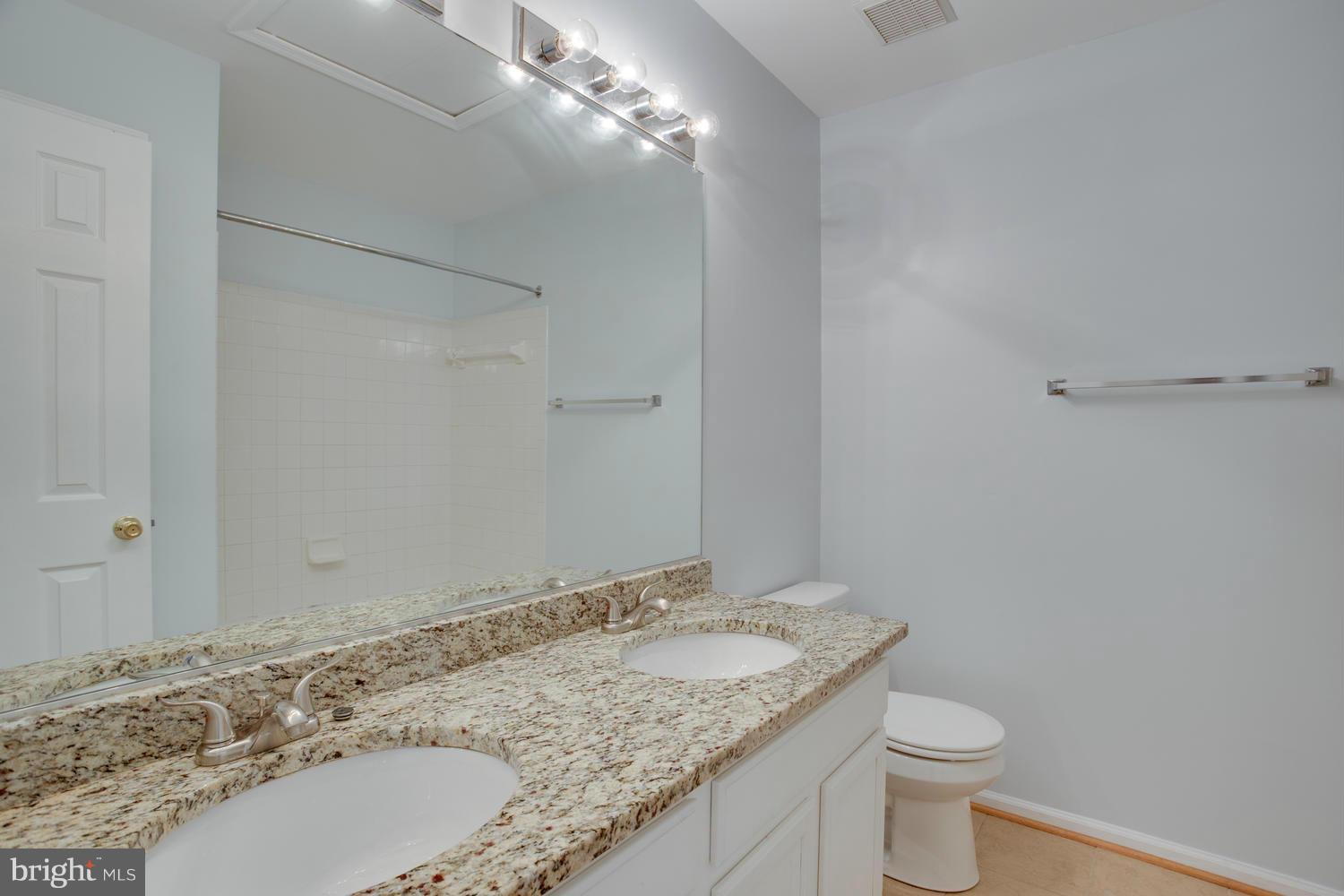 POTOMAC LAKES - Residential