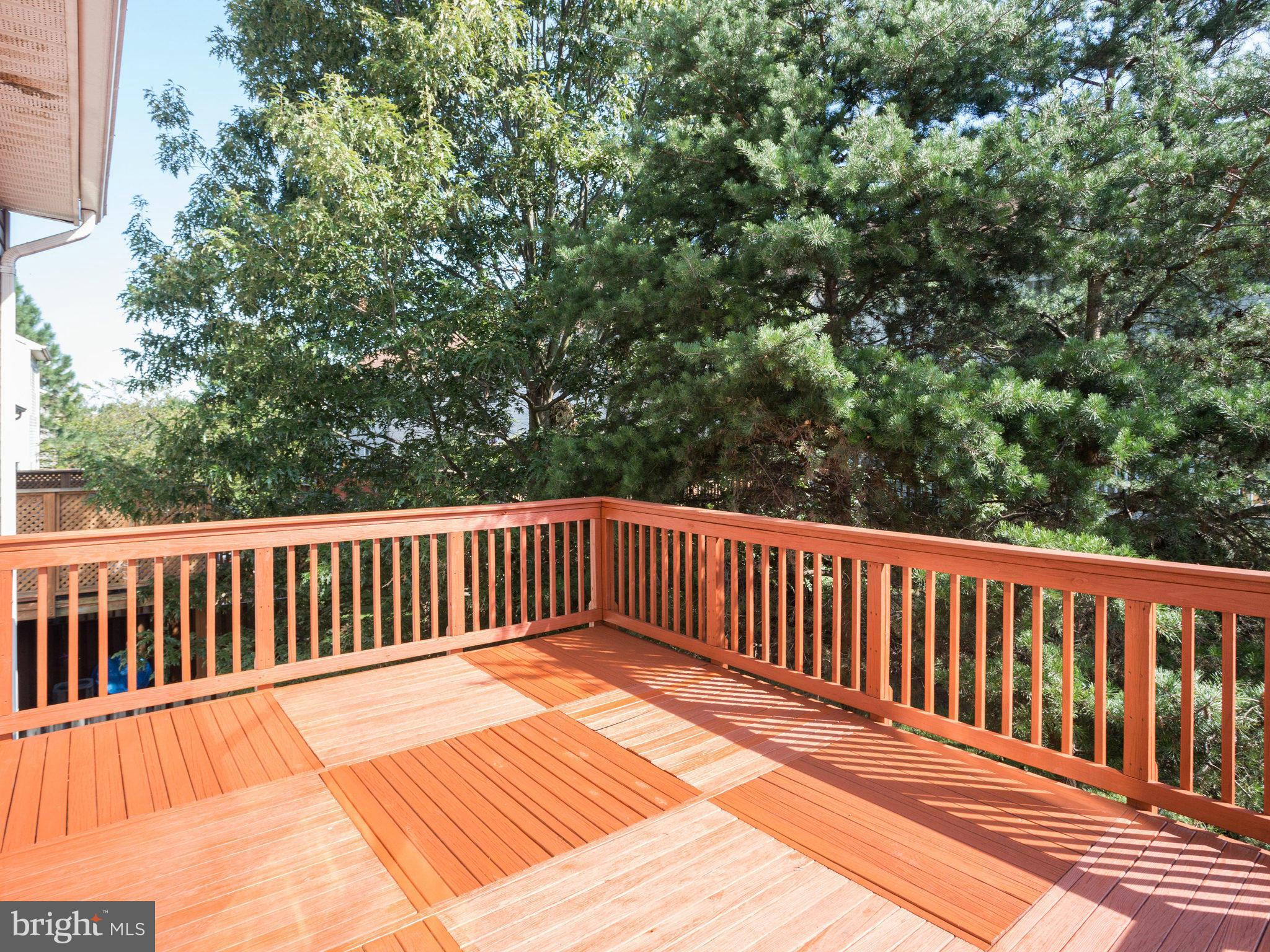 POTOMAC LAKES - Residential