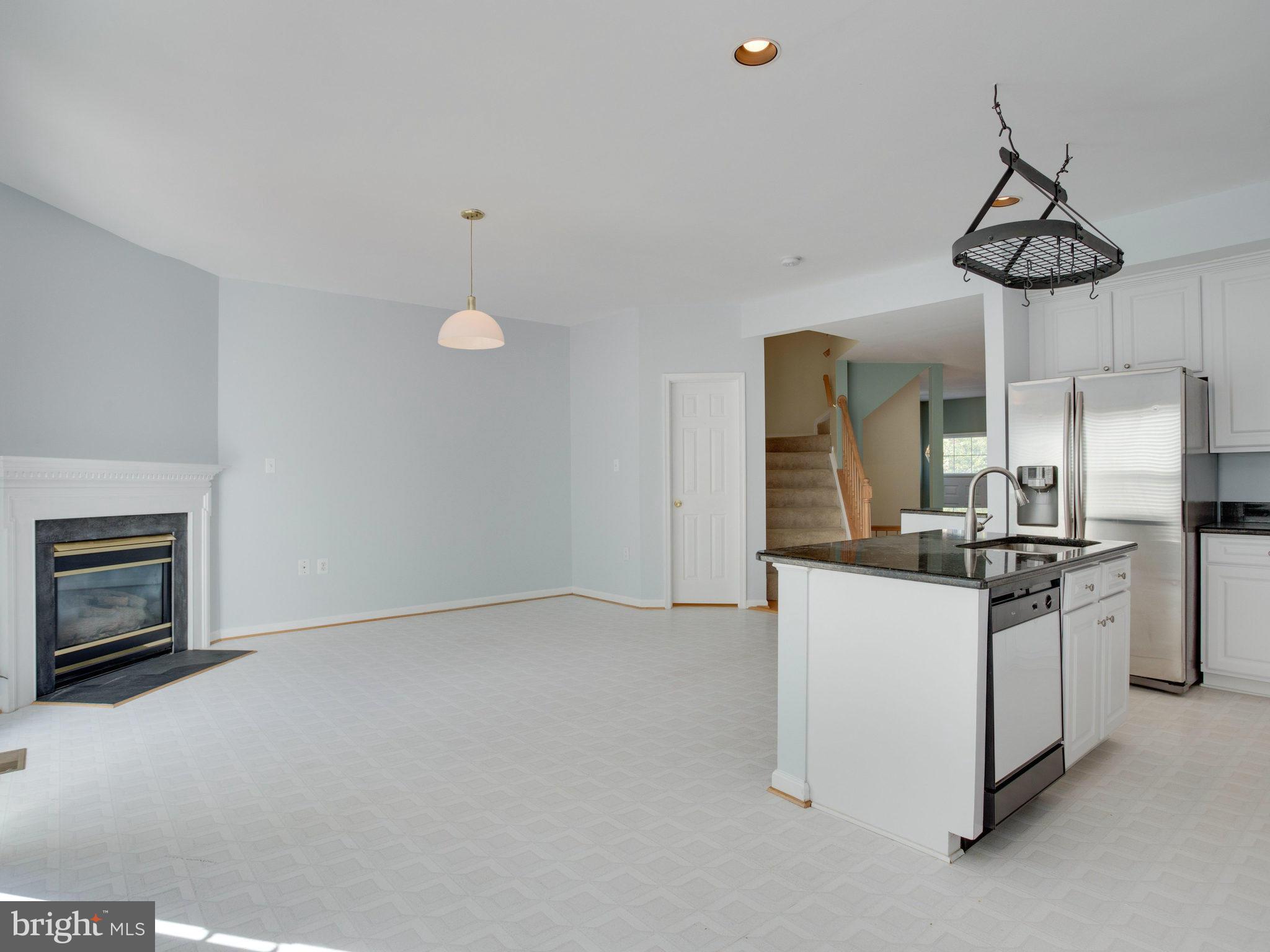 POTOMAC LAKES - Residential