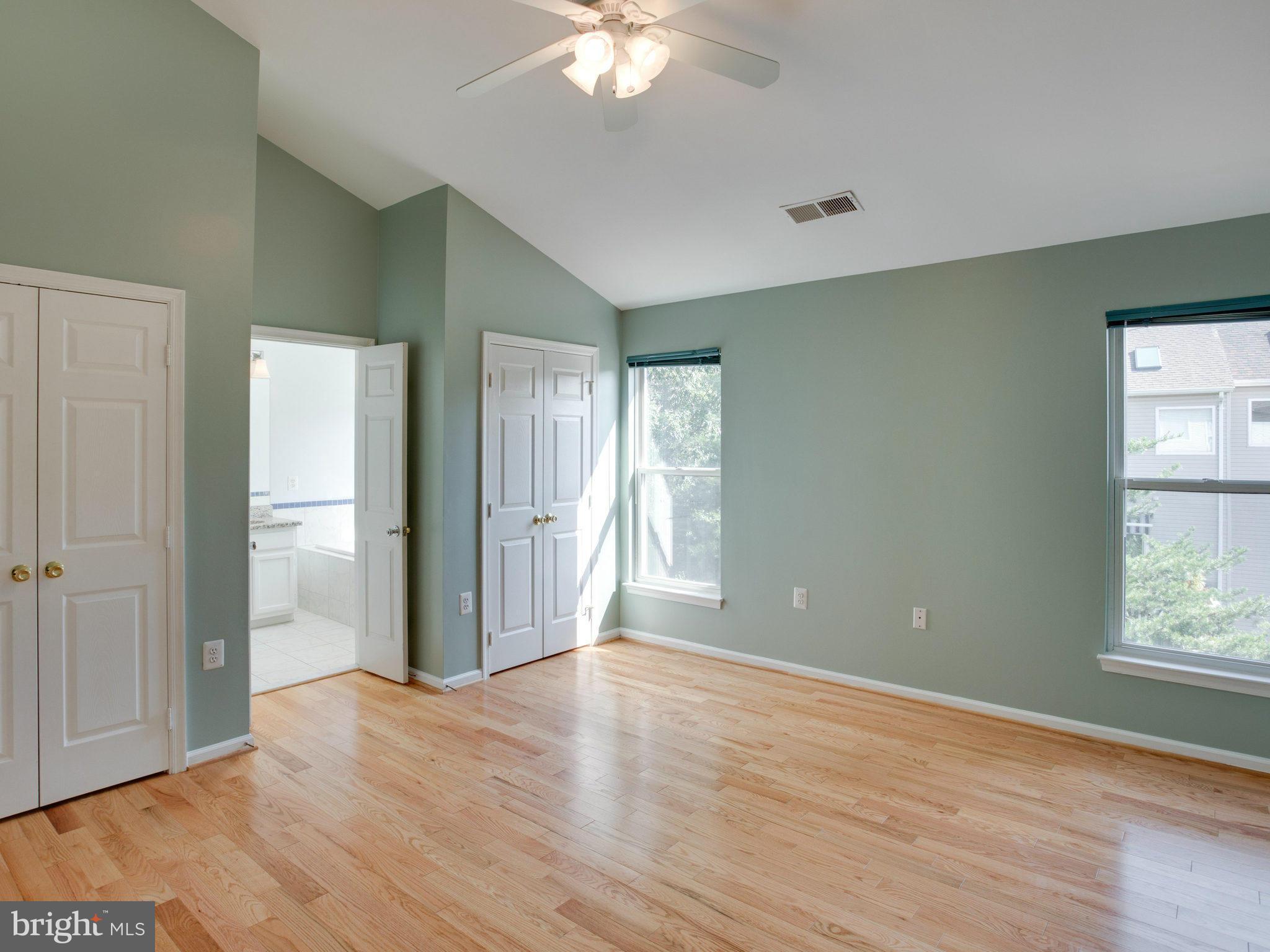 POTOMAC LAKES - Residential