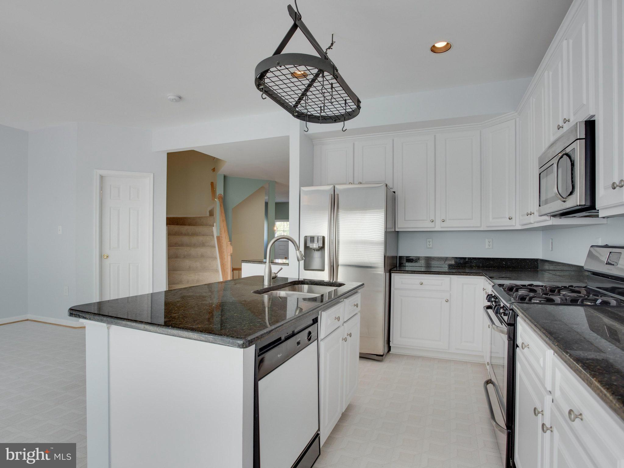 POTOMAC LAKES - Residential