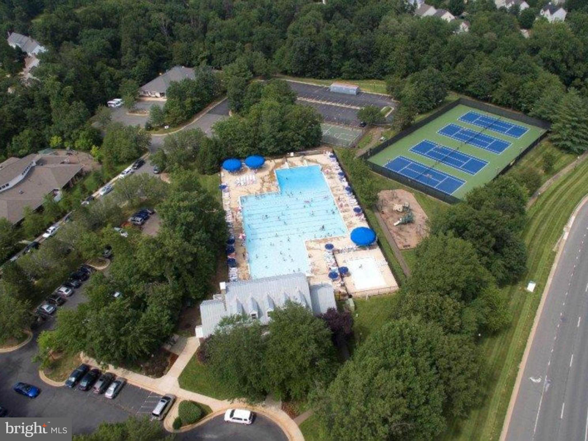 POTOMAC LAKES - Residential