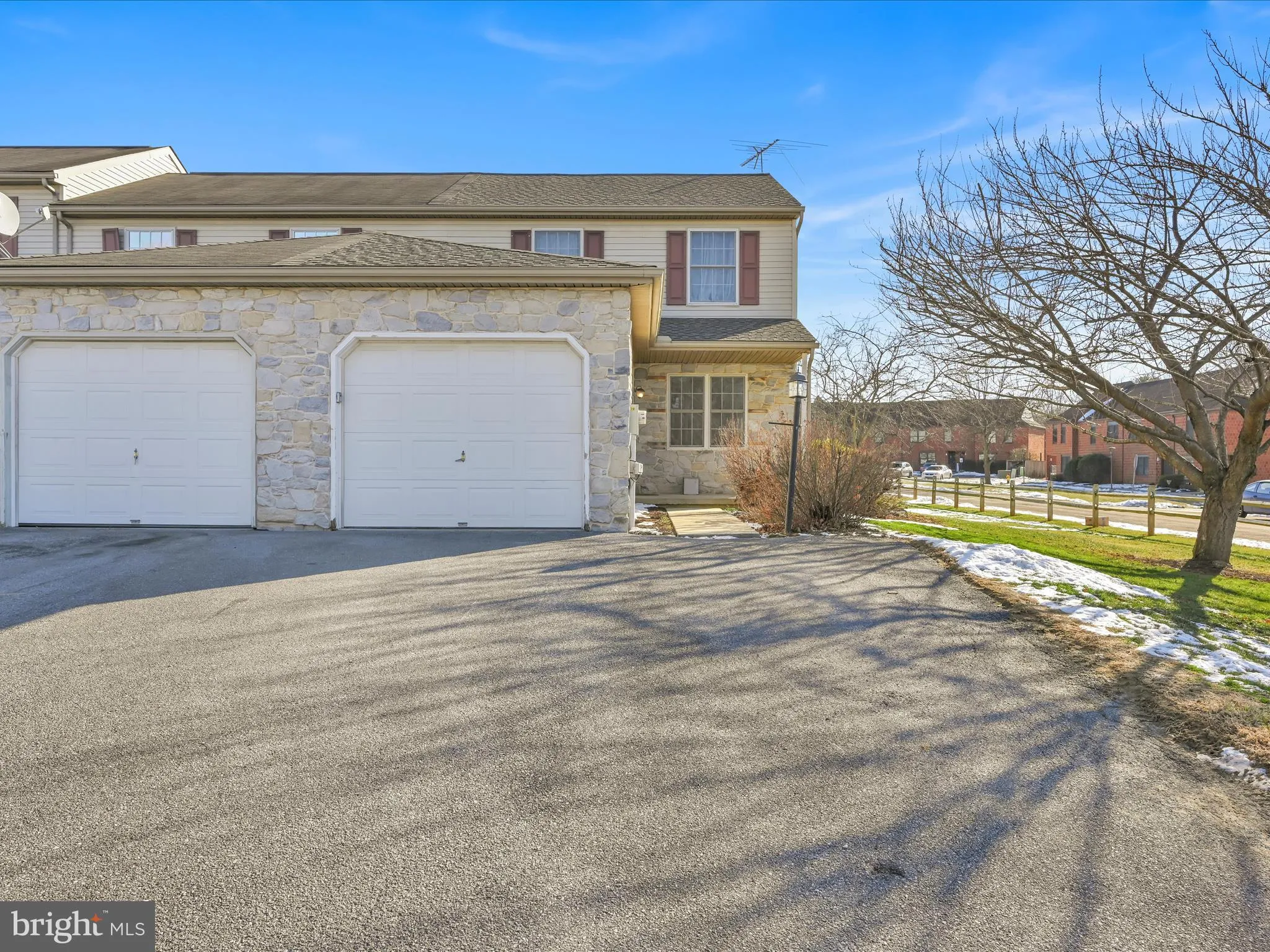 Quarryville, Pennsylvania 17566, United States, 3 Bedrooms Bedrooms, ,2 BathroomsBathrooms,Residential,Pending,16727