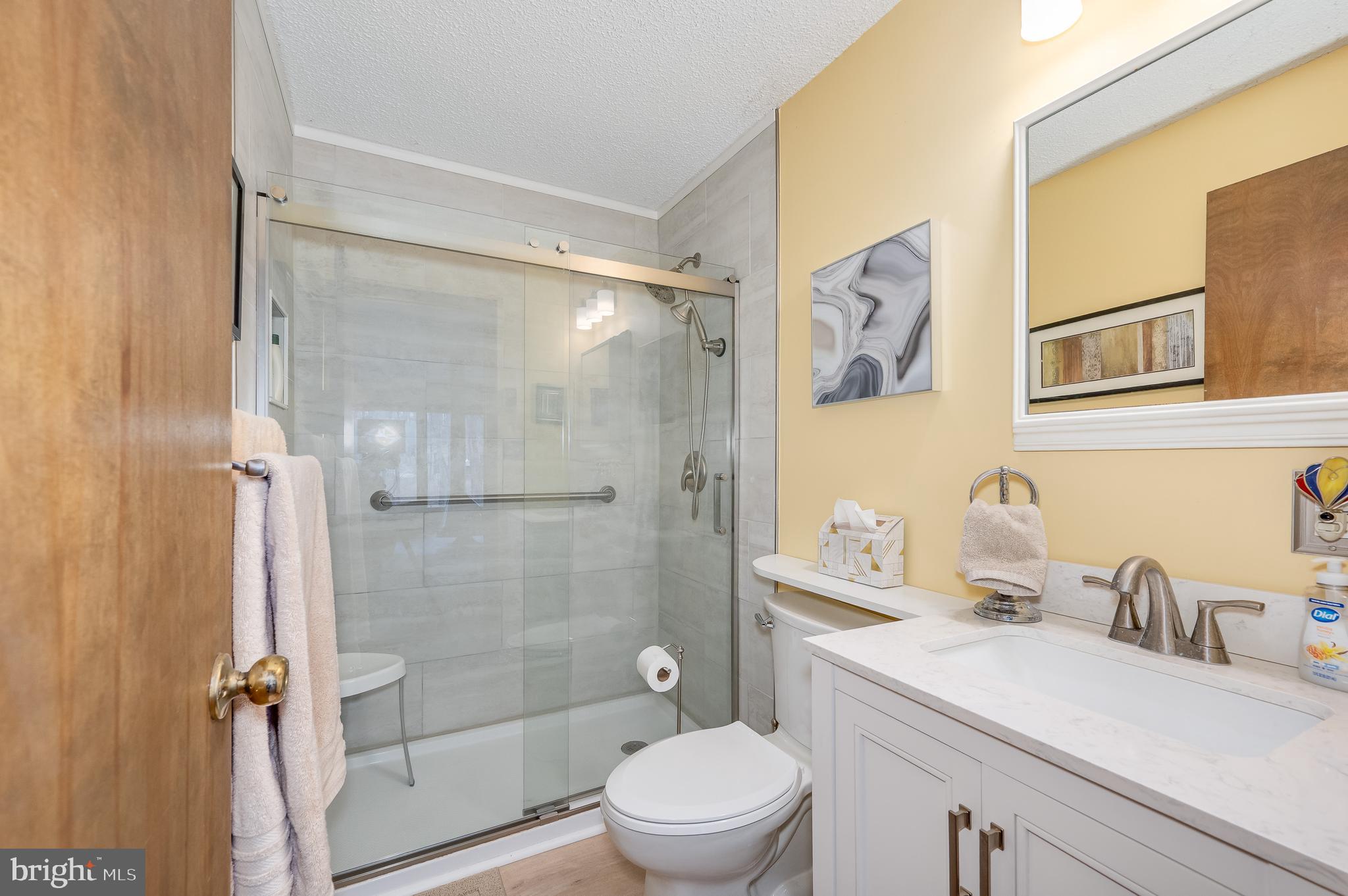 THE WOODS - Residential