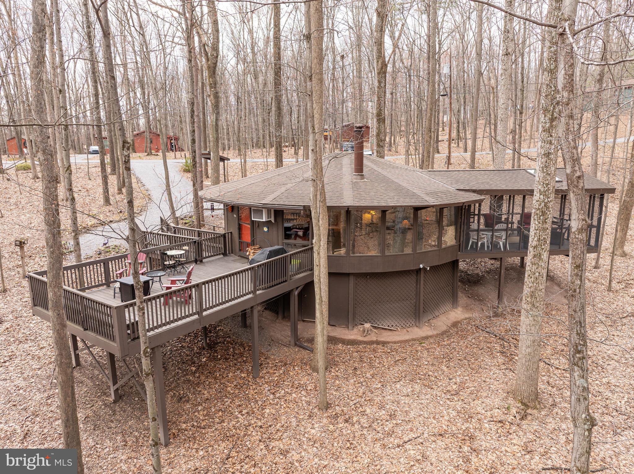 THE WOODS - Residential