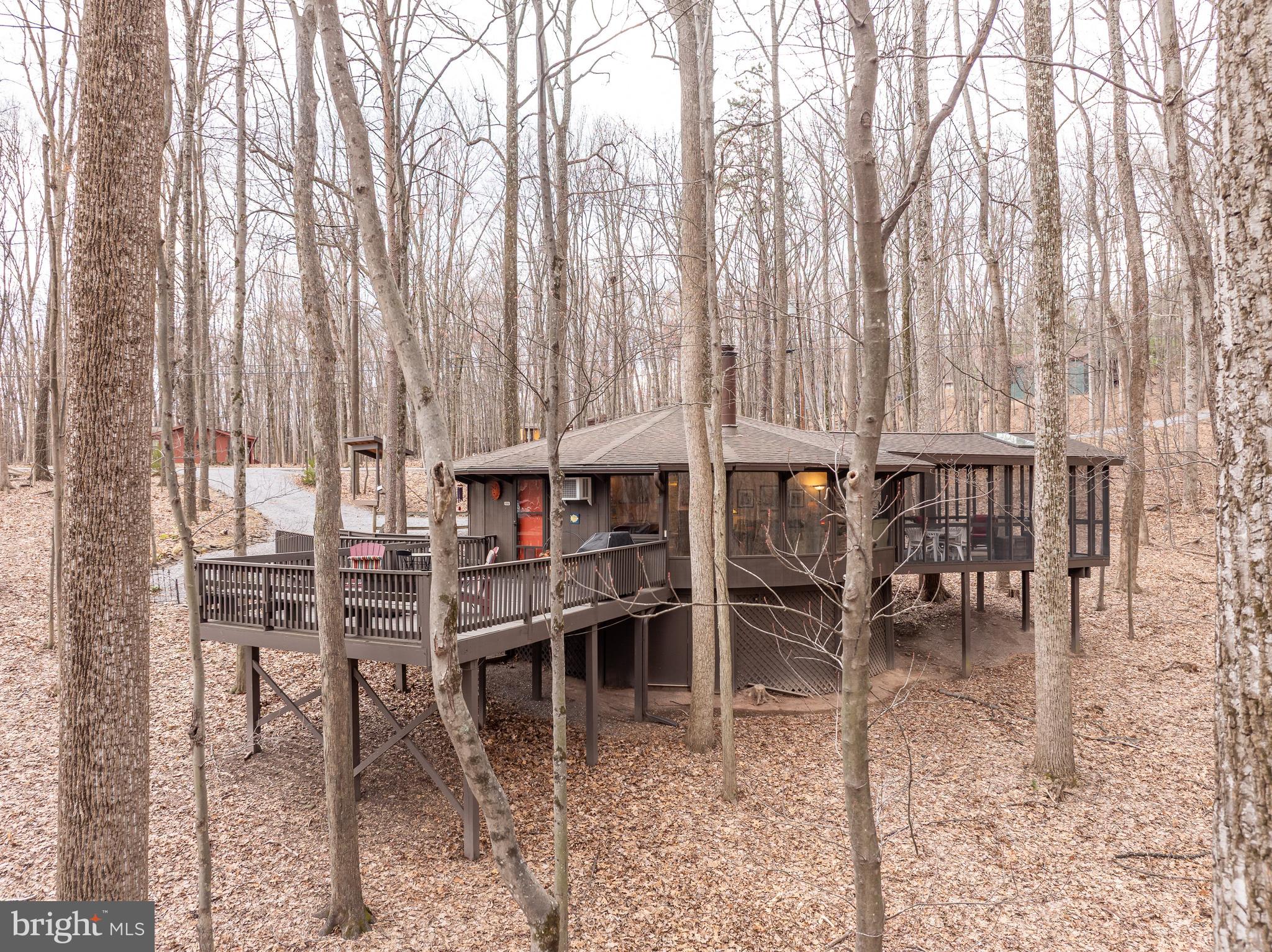 THE WOODS - Residential