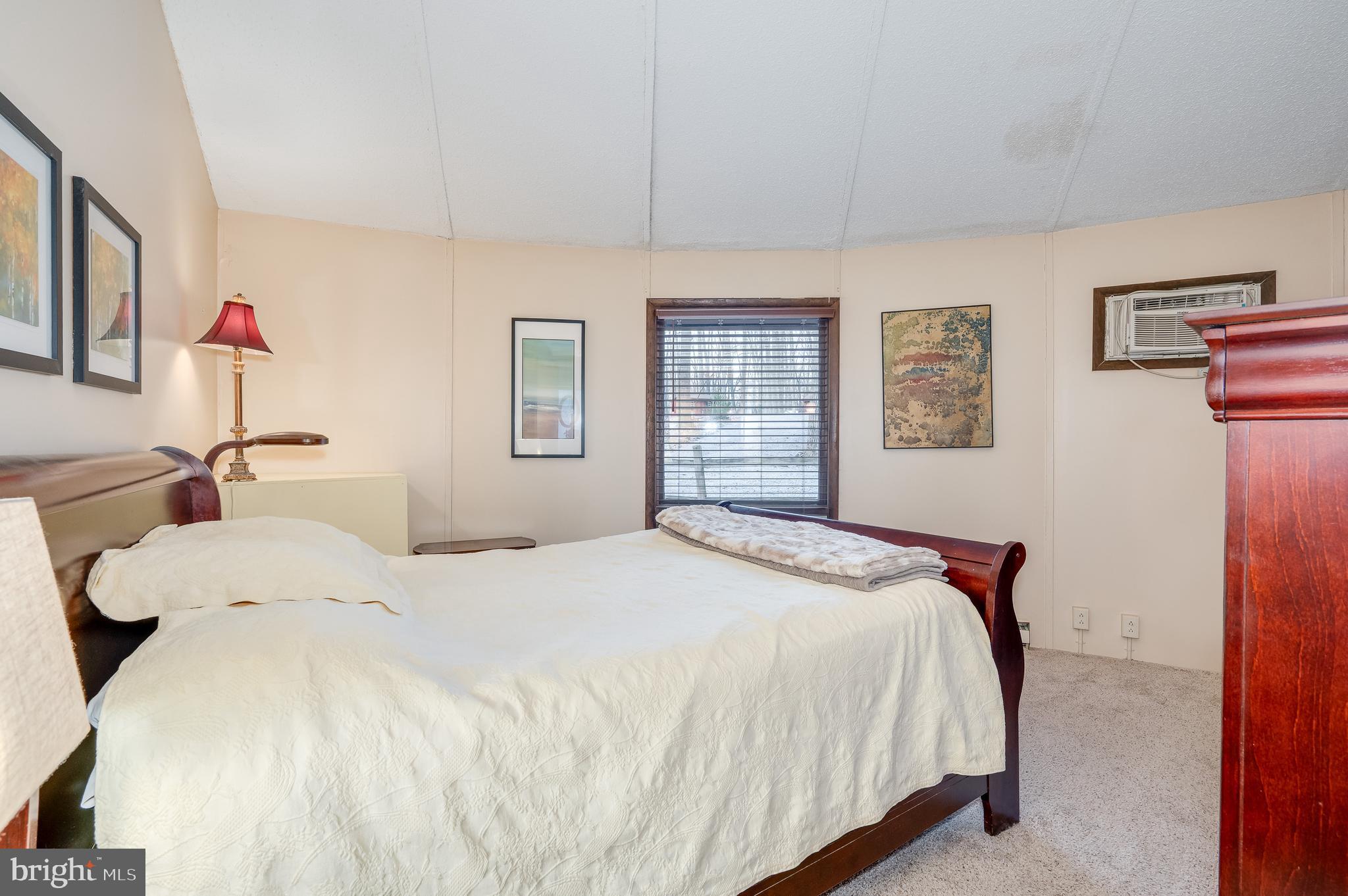 THE WOODS - Residential