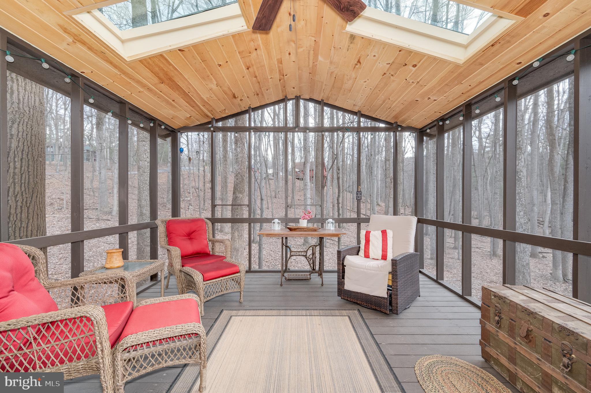 THE WOODS - Residential