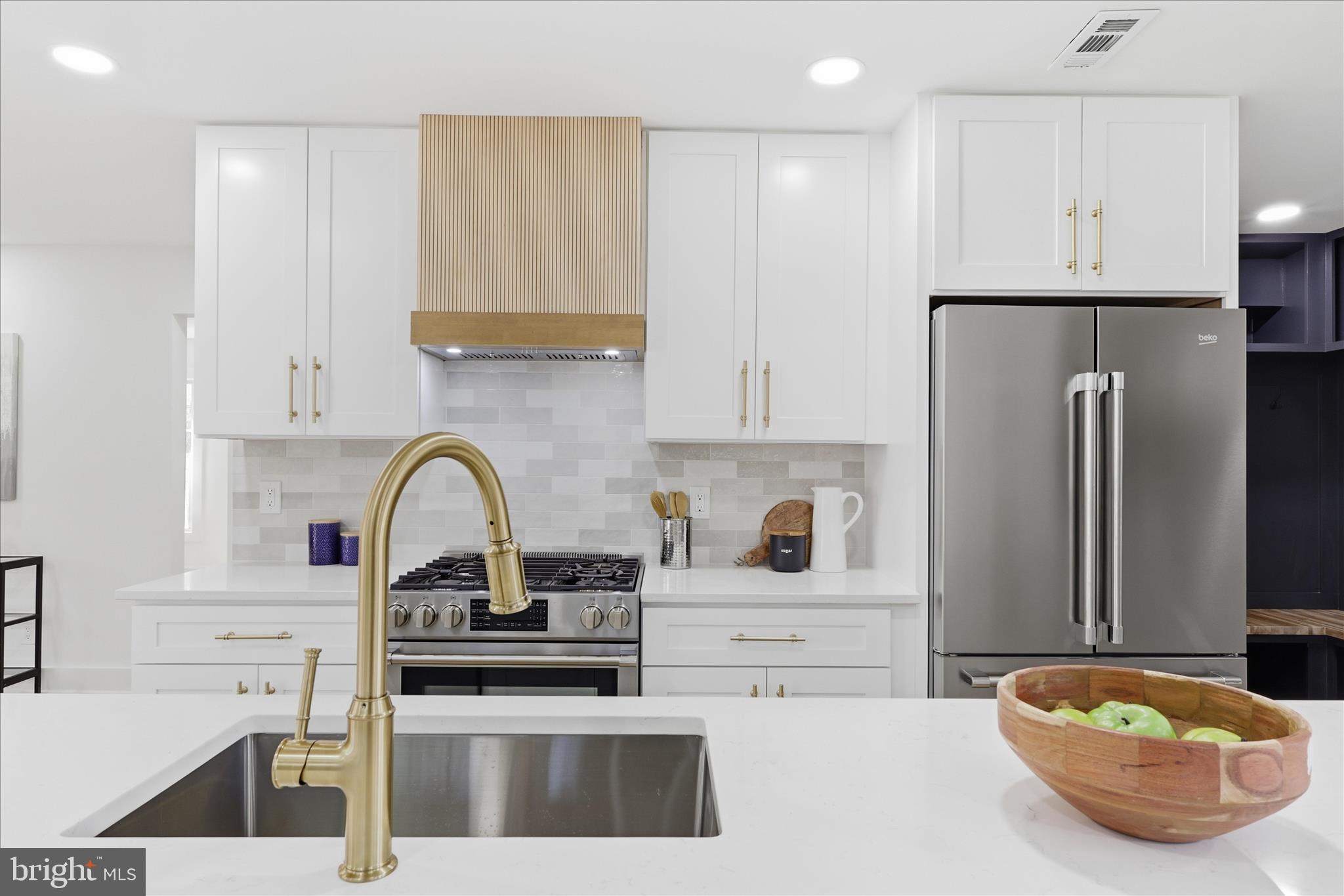 OAK HILL - Residential