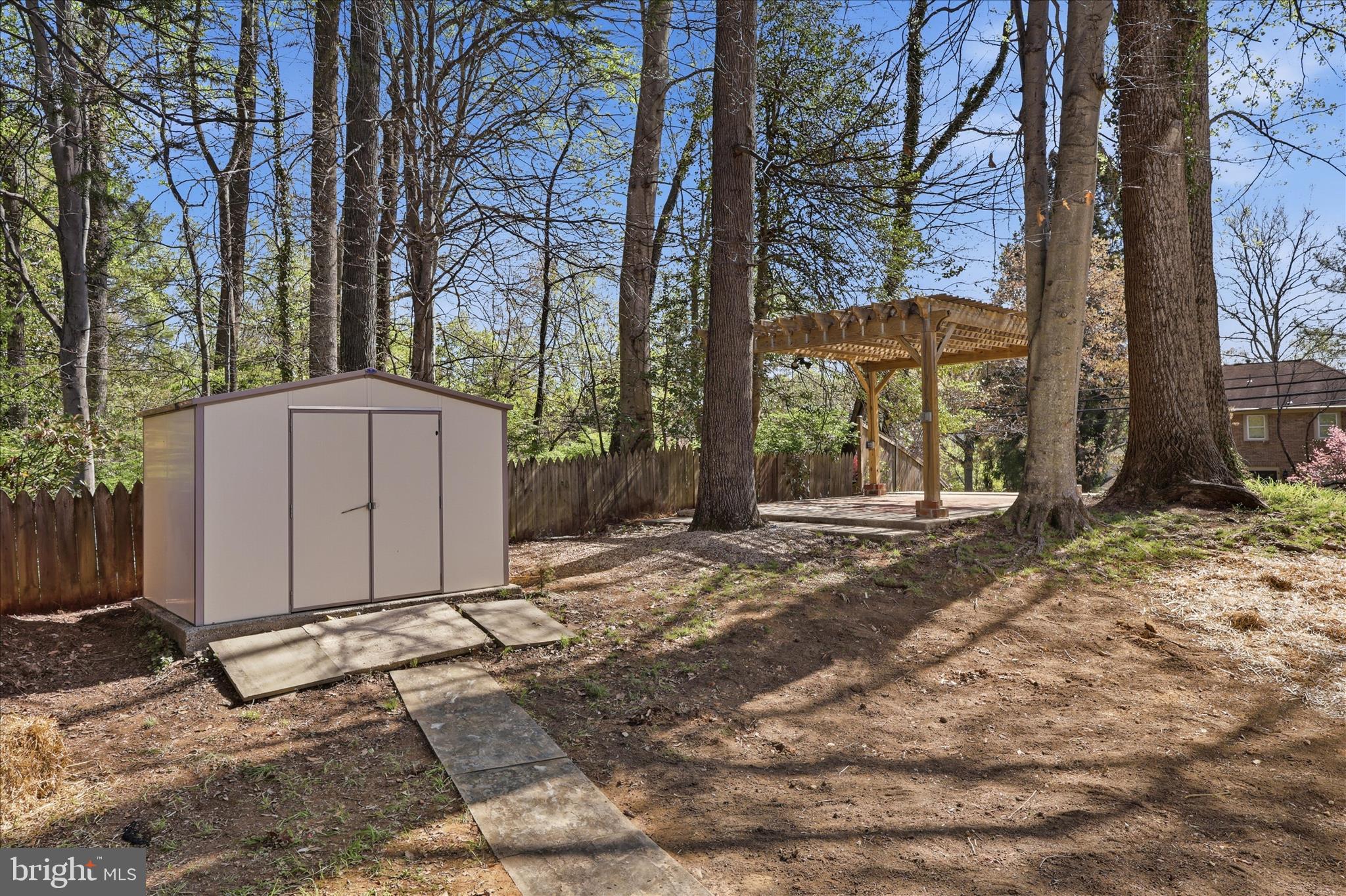 OAK HILL - Residential