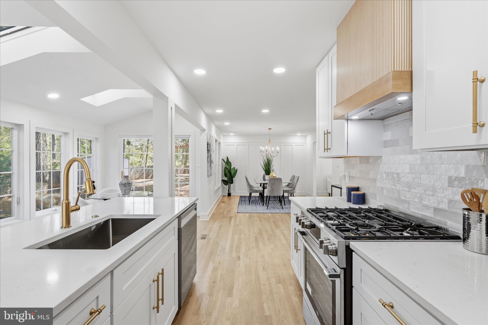 OAK HILL - Residential