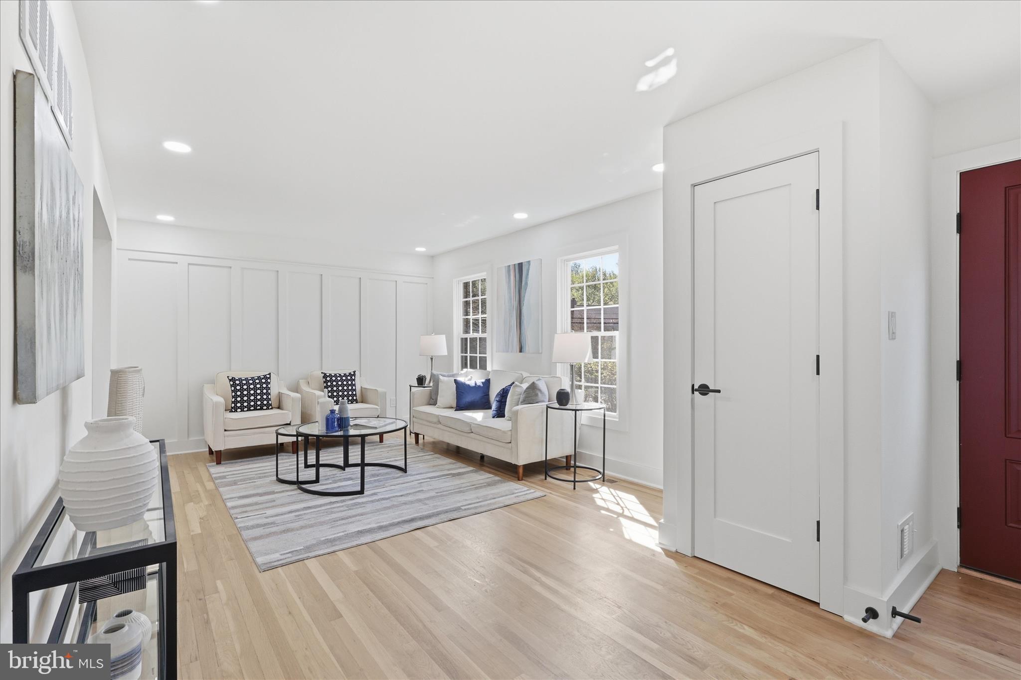 OAK HILL - Residential