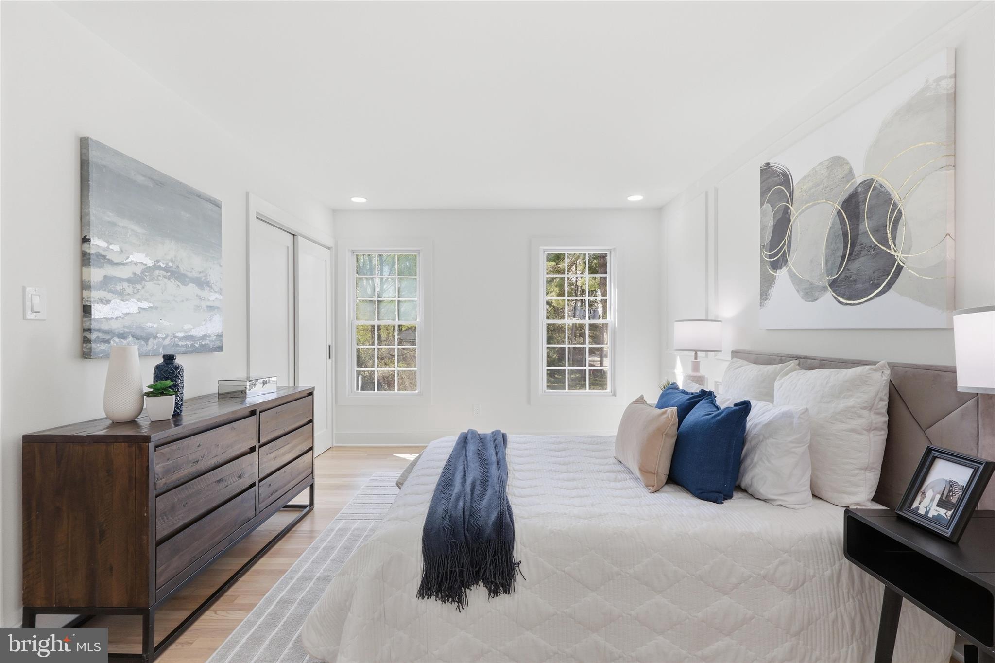 OAK HILL - Residential