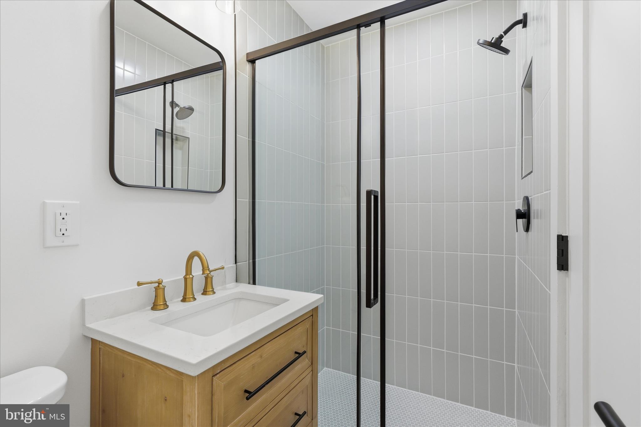 OAK HILL - Residential