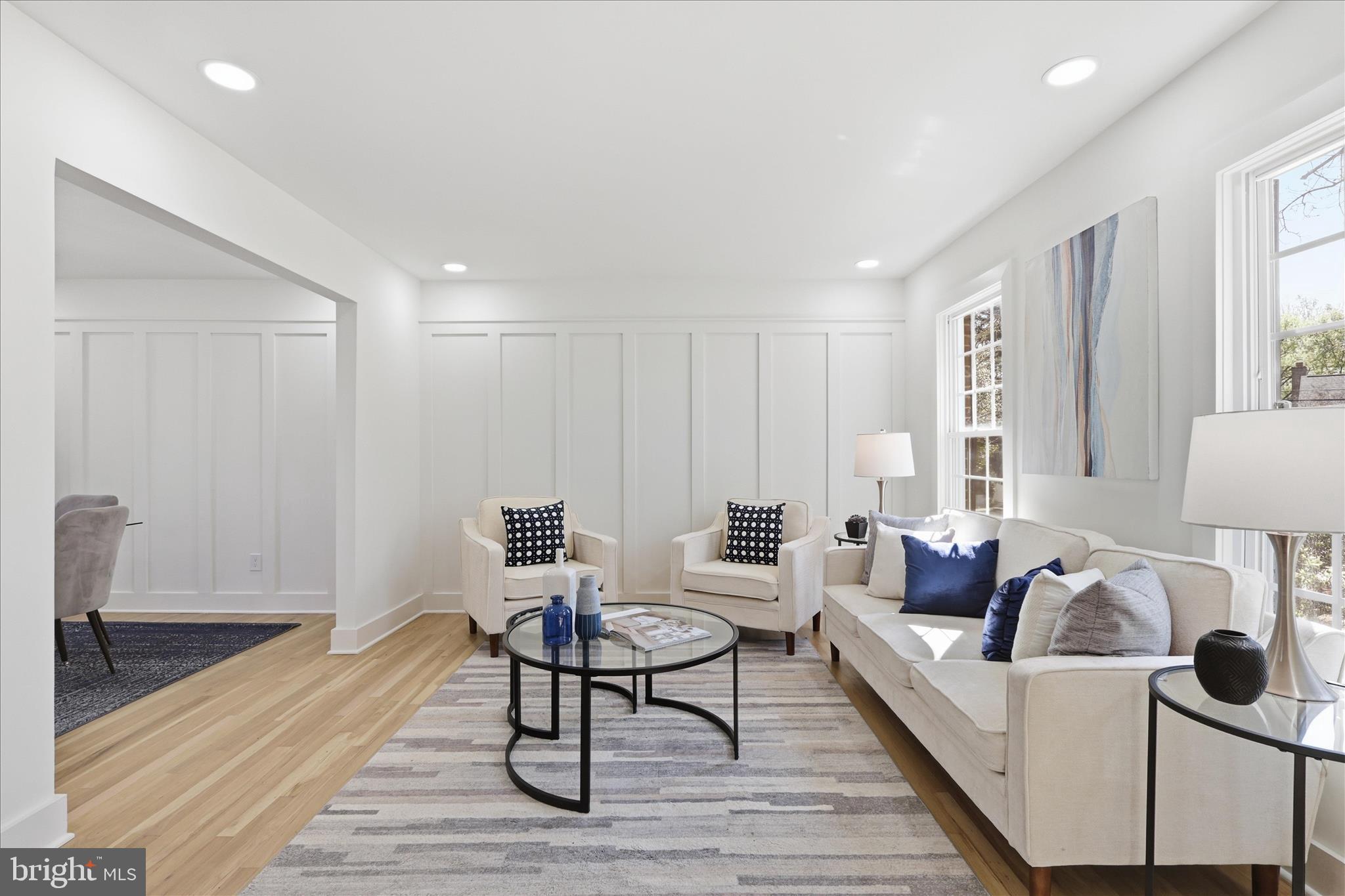 OAK HILL - Residential