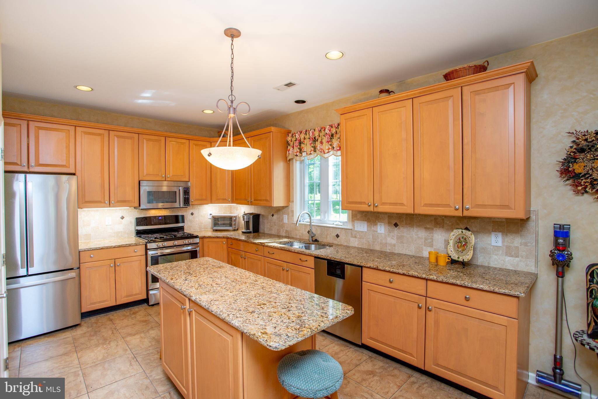 CEDAR CREST FARMS - Residential