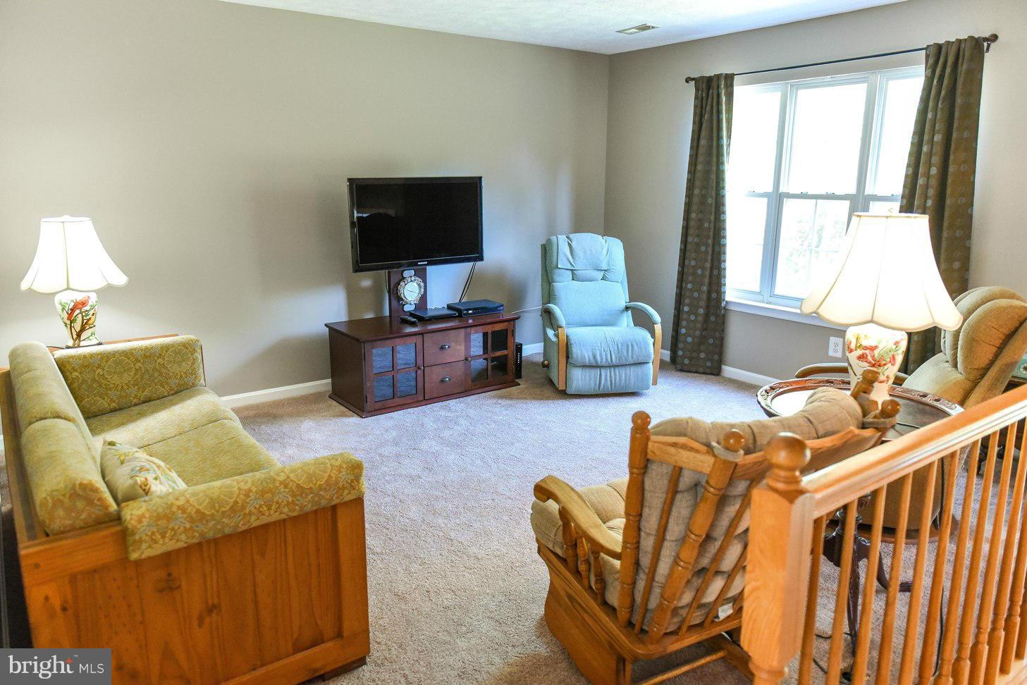 DRUM POINT - Residential