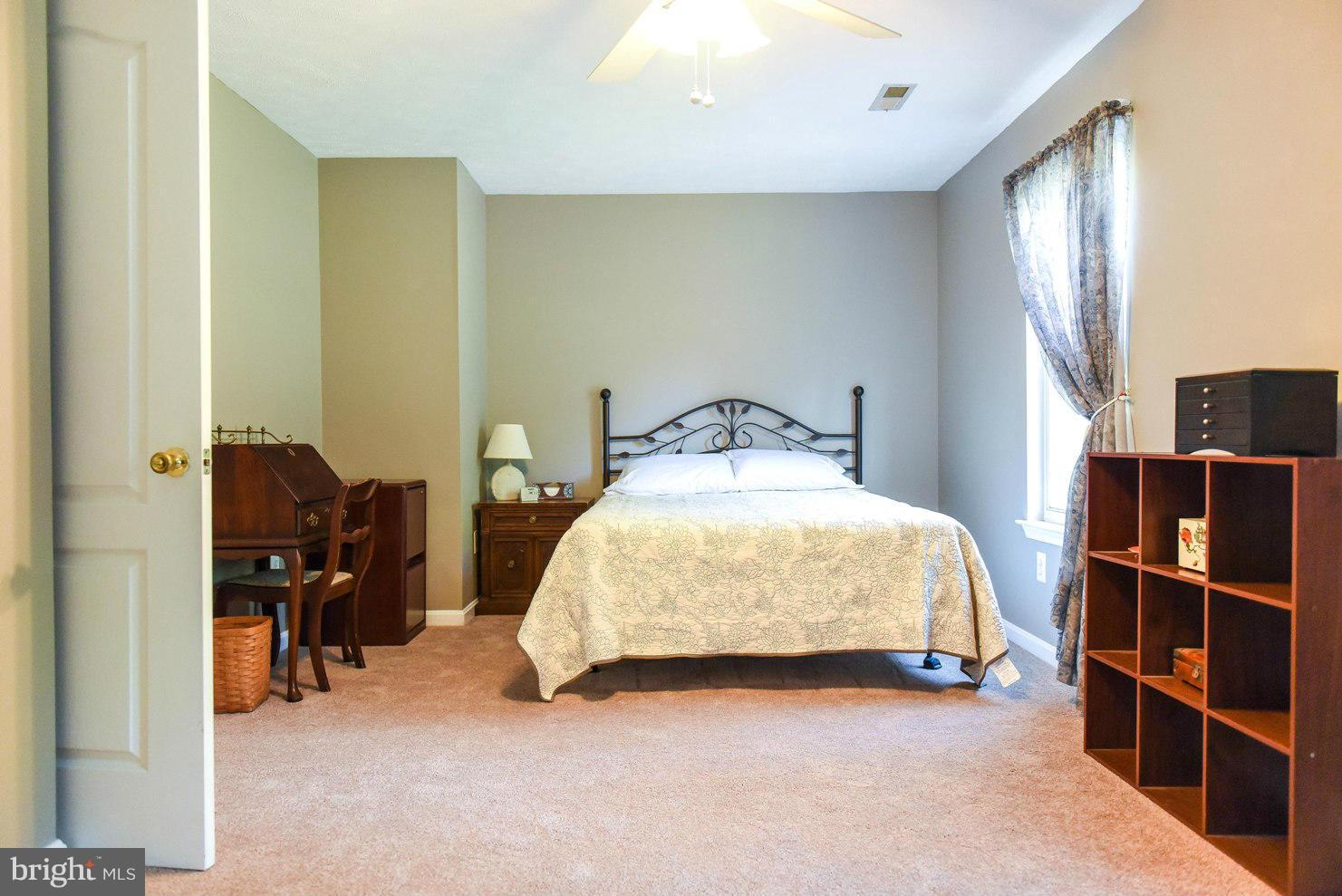 DRUM POINT - Residential