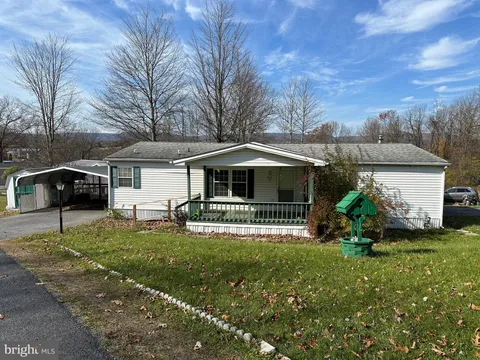 656 Clairmont Drive, Altoona, PA MLS: PABR2015304