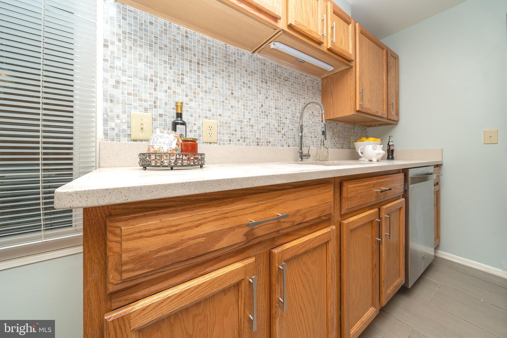 FARMINGDALE - Residential